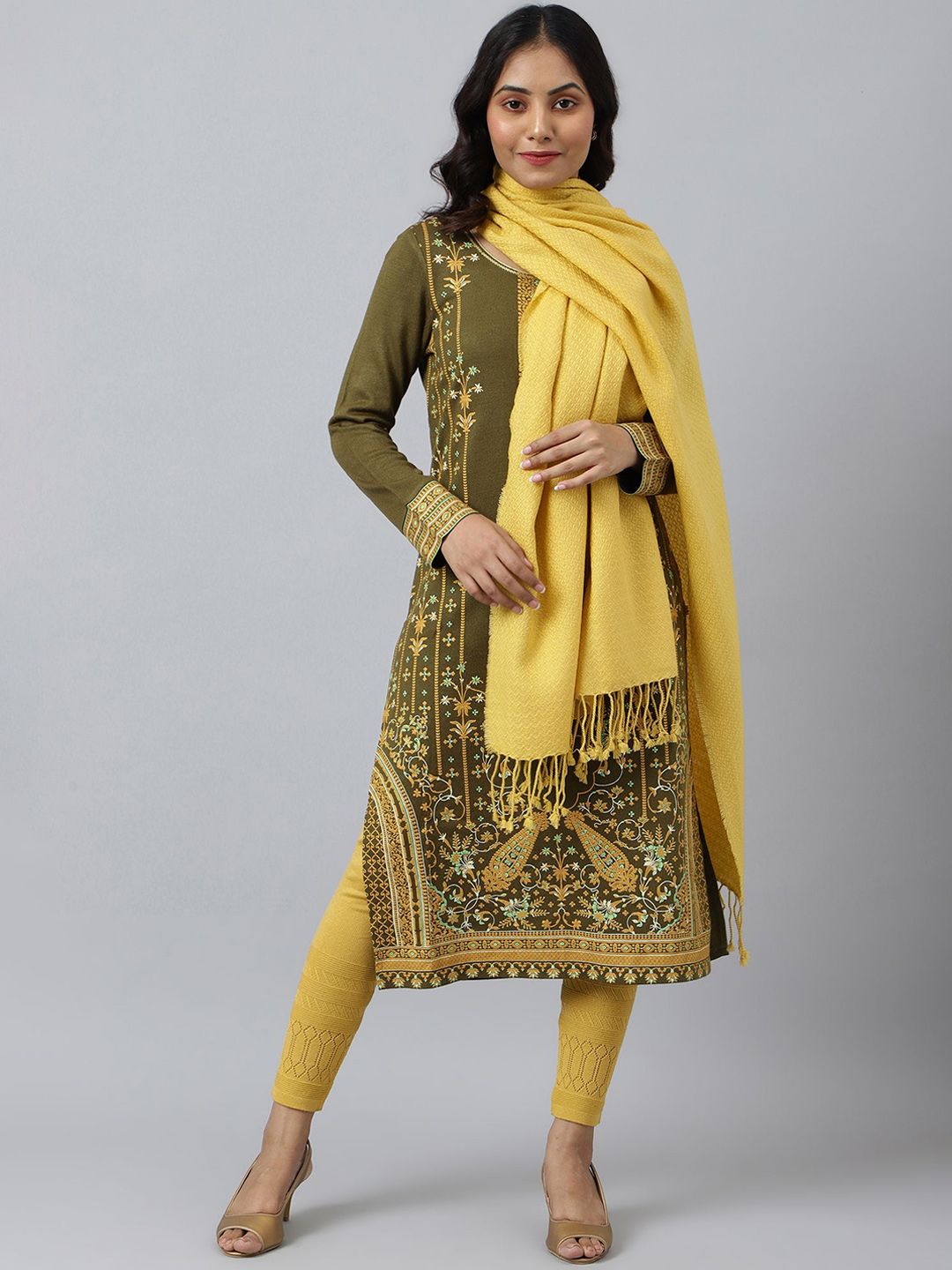 AURELIA Geometric Woven Design Acrylic Shawl-picture-39