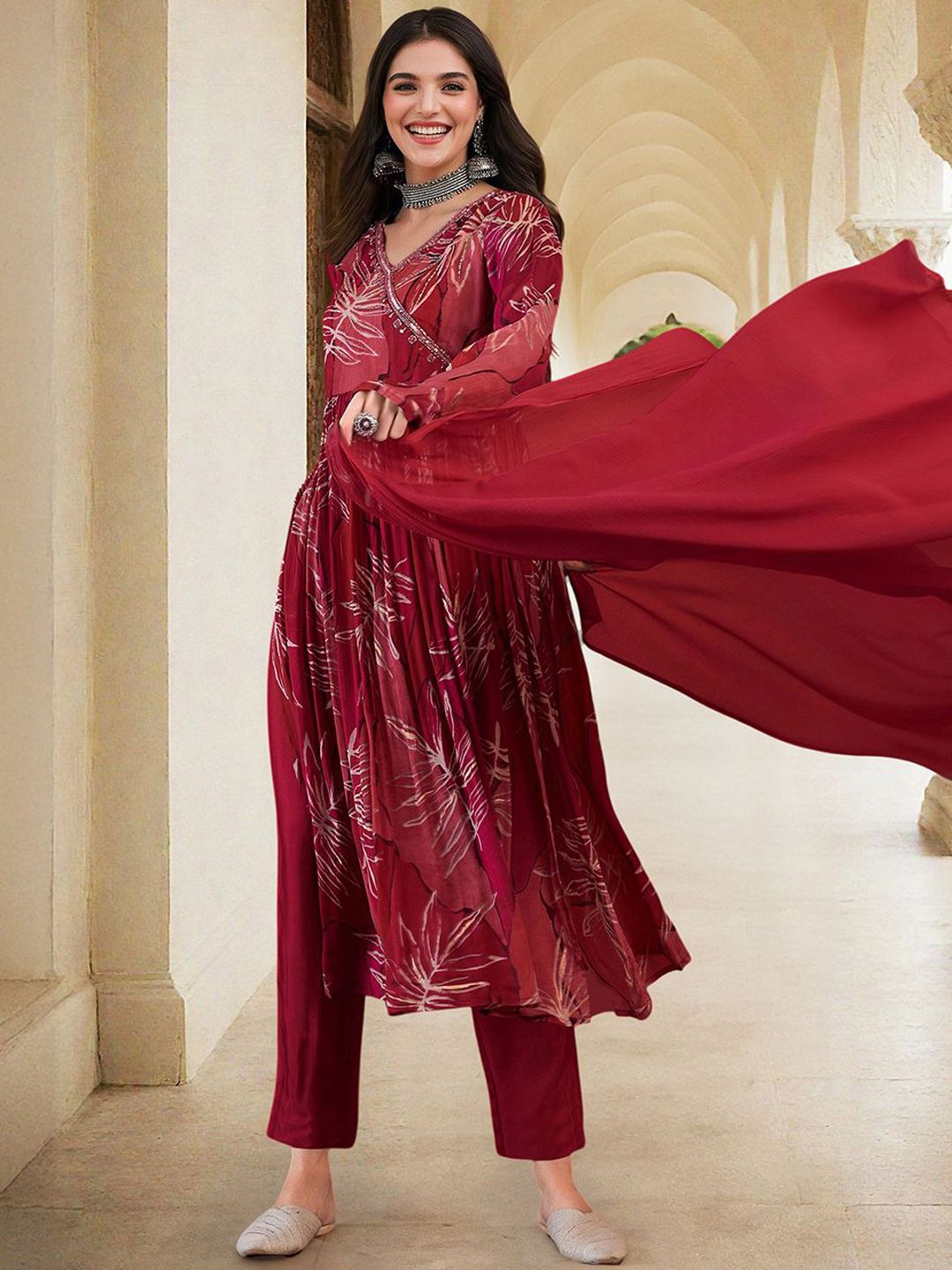 Floral Printed V-Neck Kurta & Trousers with Dupatta