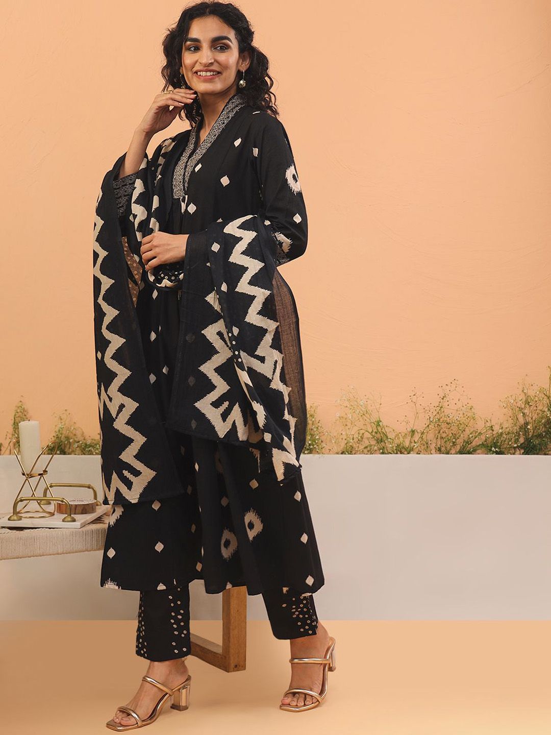 Printed Thread Work Pure Cotton Anarkali Kurta with Trousers & Dupatta Printed Kurta Set
