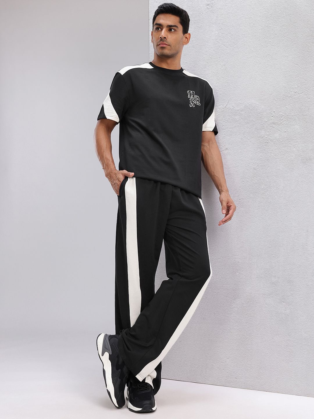HRX by Hrithik Roshan Men Lifestyle Tracksuits-picture-24