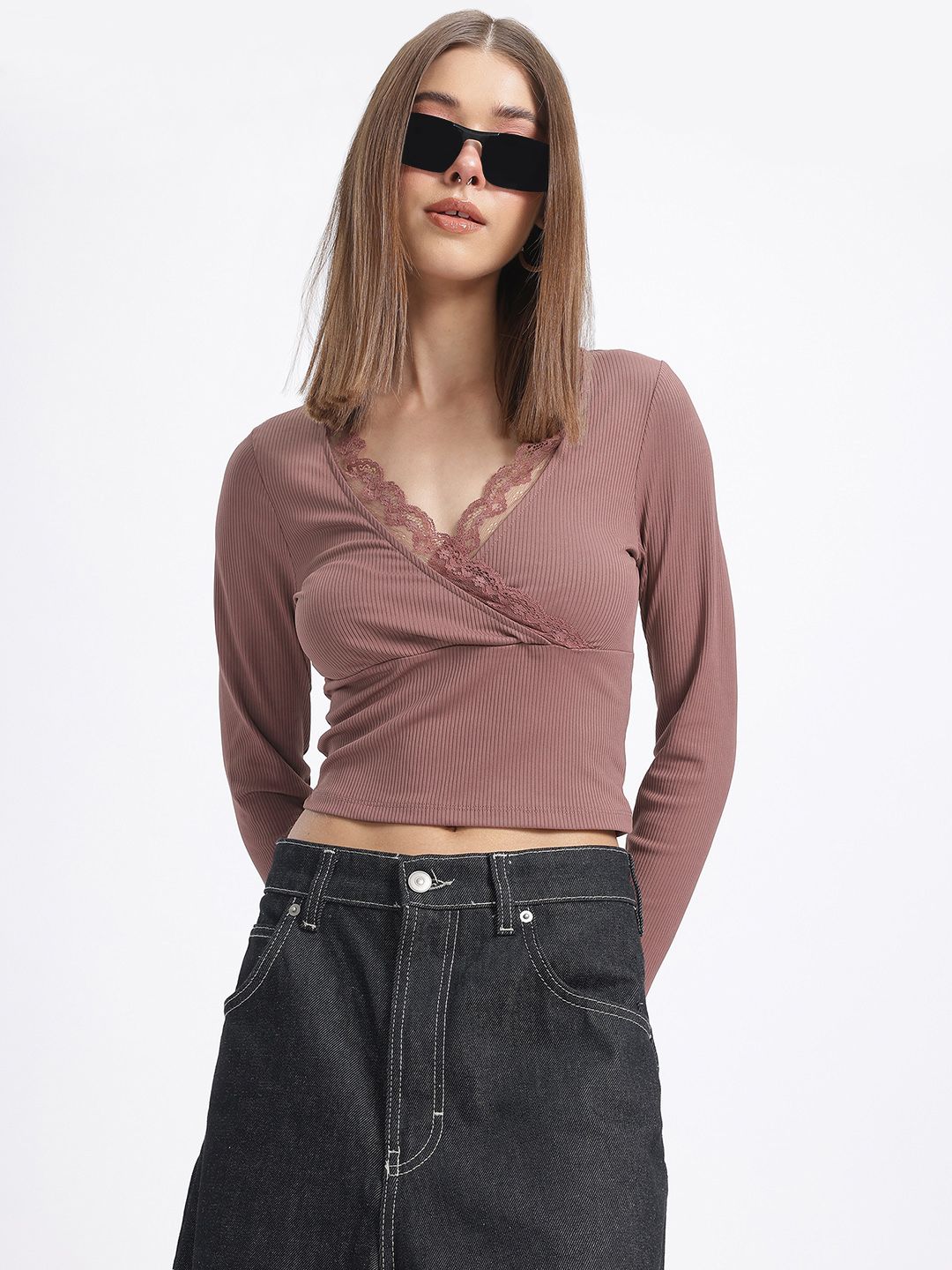 glitchez Flirty Fit Ribbed Lace Insert Fitted Crop Top-image-4