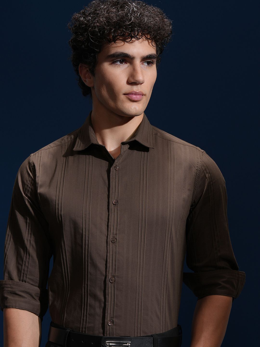 HIGHLANDER Men Spread Collar Textured Cotton Slim Fit Casual Shirt-picture-12