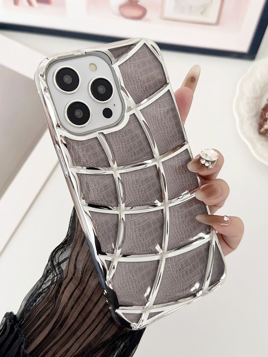 Luxury Kase Geometric Printed iPhone 15 Pro Back Case Mobile Accessories-picture-43