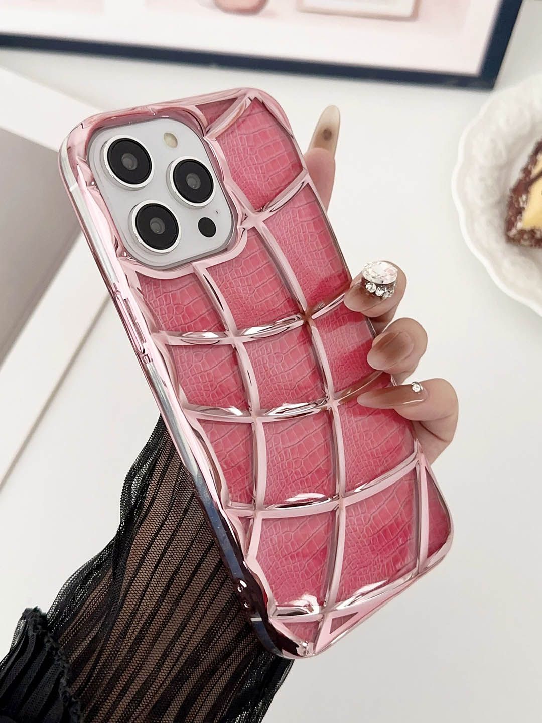 Luxury Kase Geometric Printed iPhone 15 Pro Max Back Case Mobile Accessories-image-36