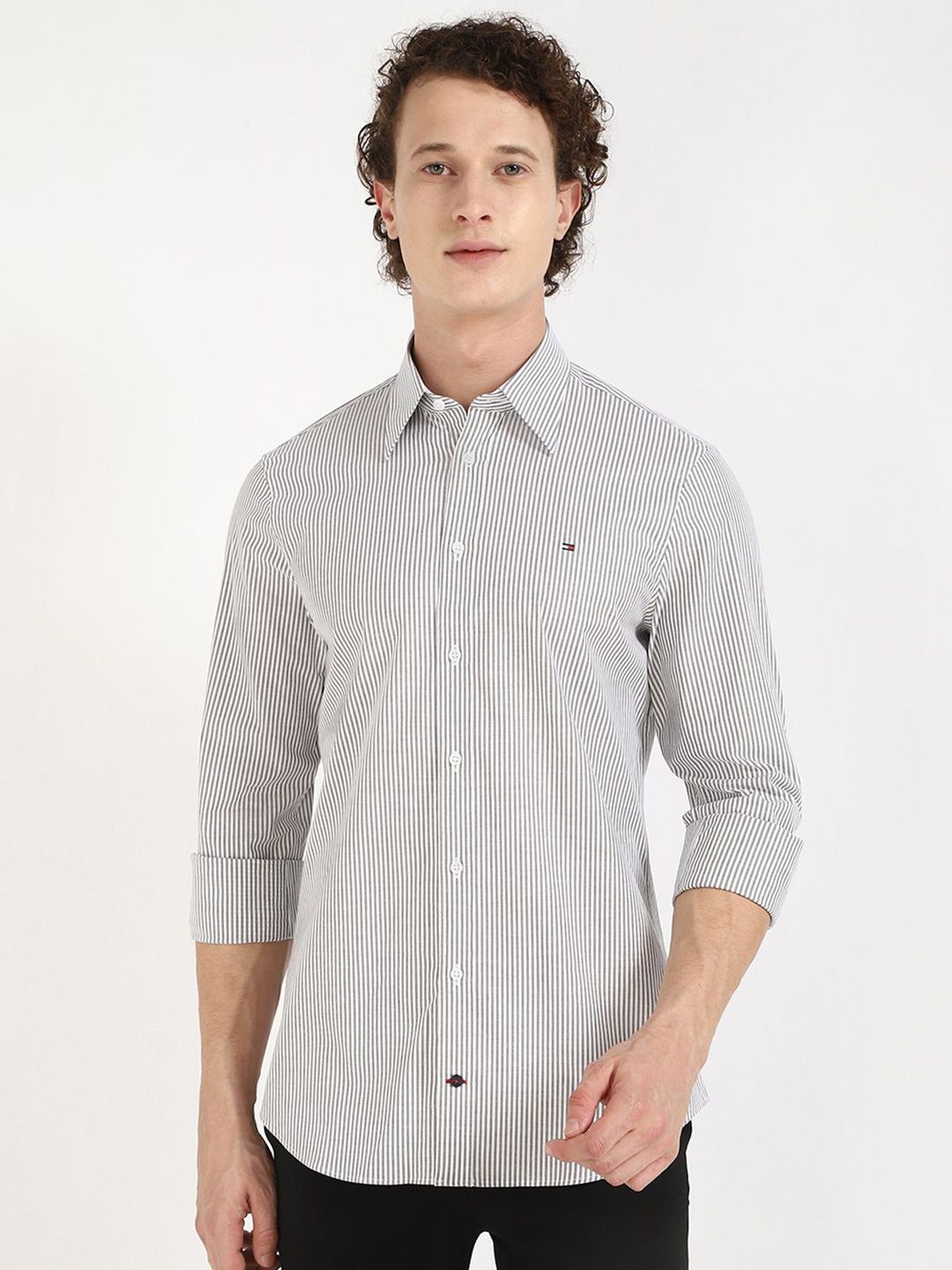 Tommy Hilfiger Men Slim Fit Spread Collar Vertical Striped Cotton Casual Shirt-image-12