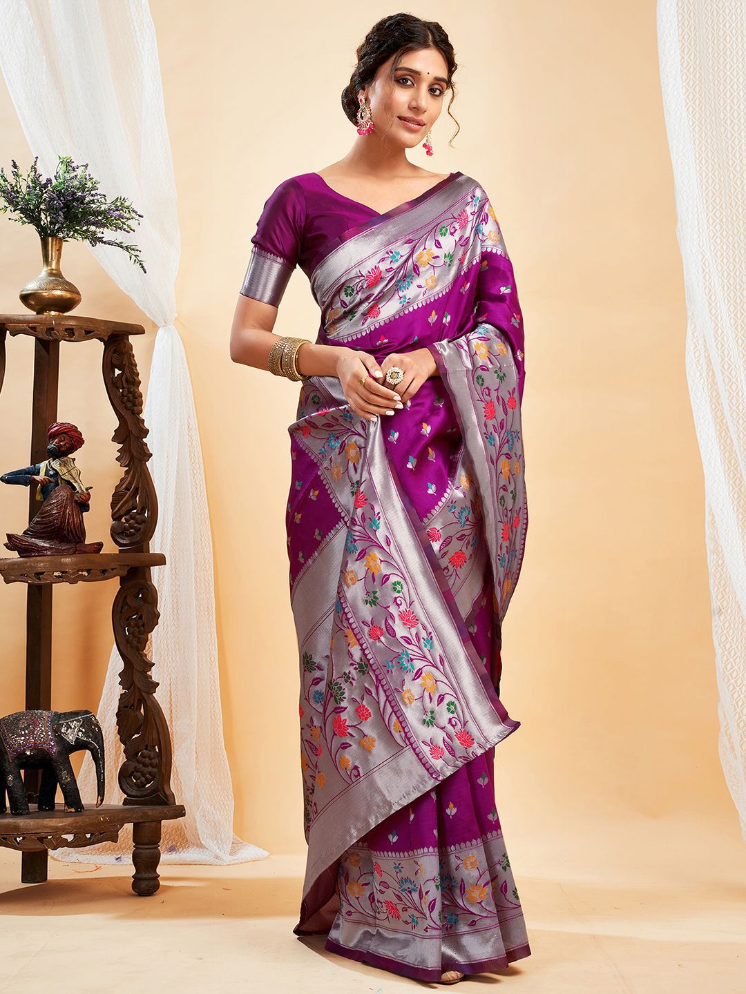 KALINI Woven Design Zari Silk Blend Paithani Saree-picture-34