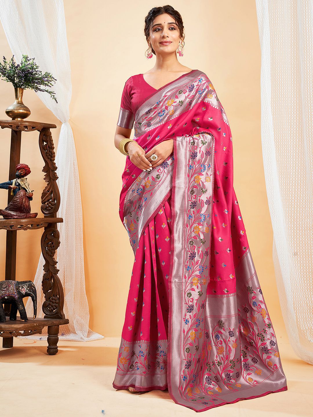 KALINI Woven Design Zari Silk Blend Paithani Saree-picture-31