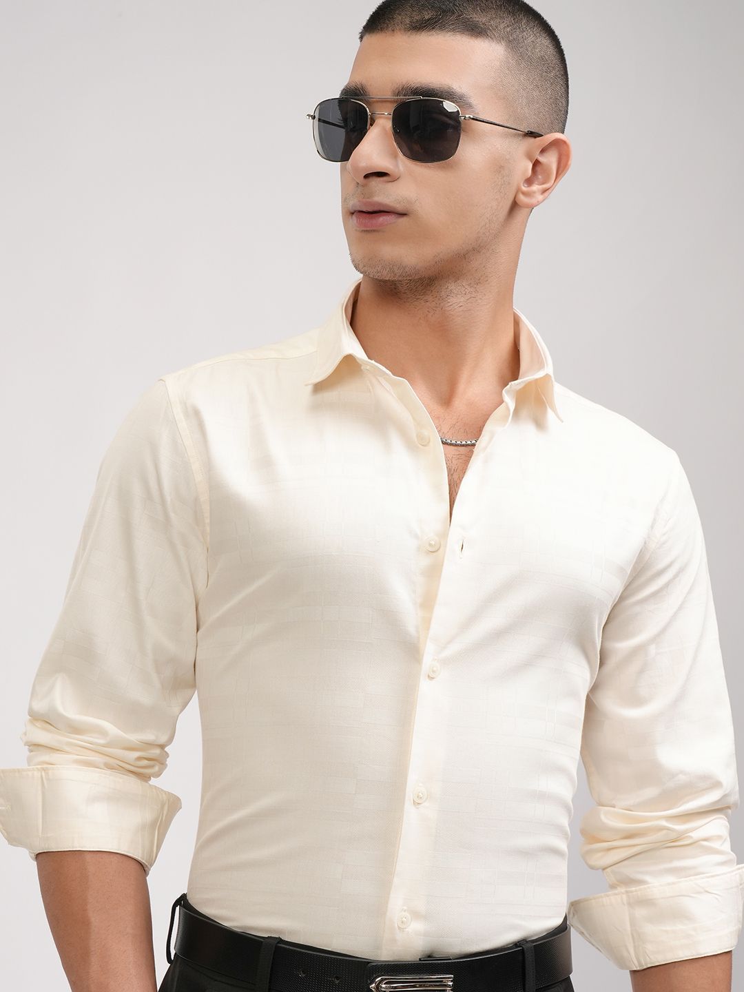 HIGHLANDER Men Slim Fit Spread Collar Textured Cotton Formal Shirt-picture-39