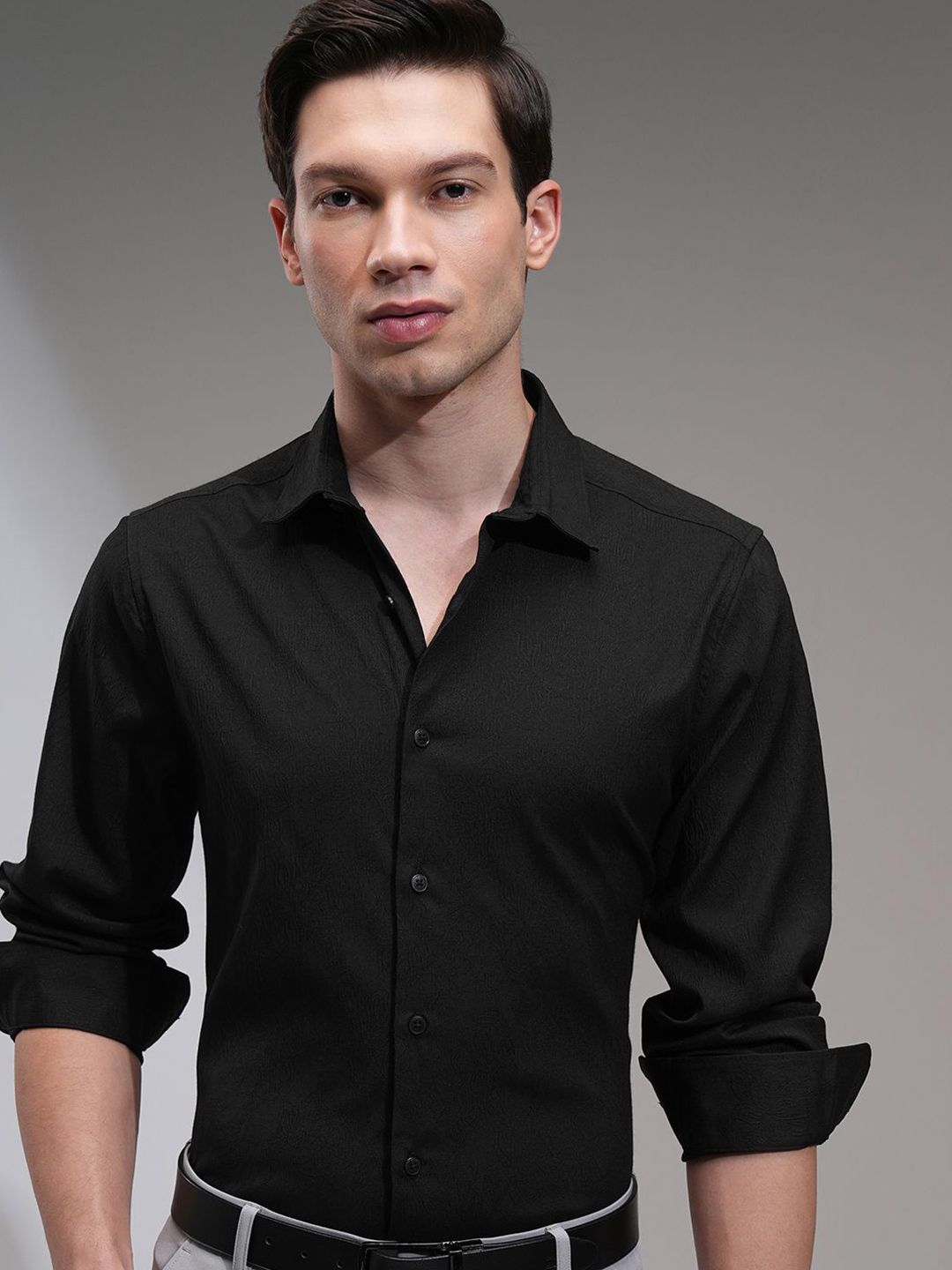 HIGHLANDER Men Slim Fit Spread Collar Solid Formal Shirt-image-32
