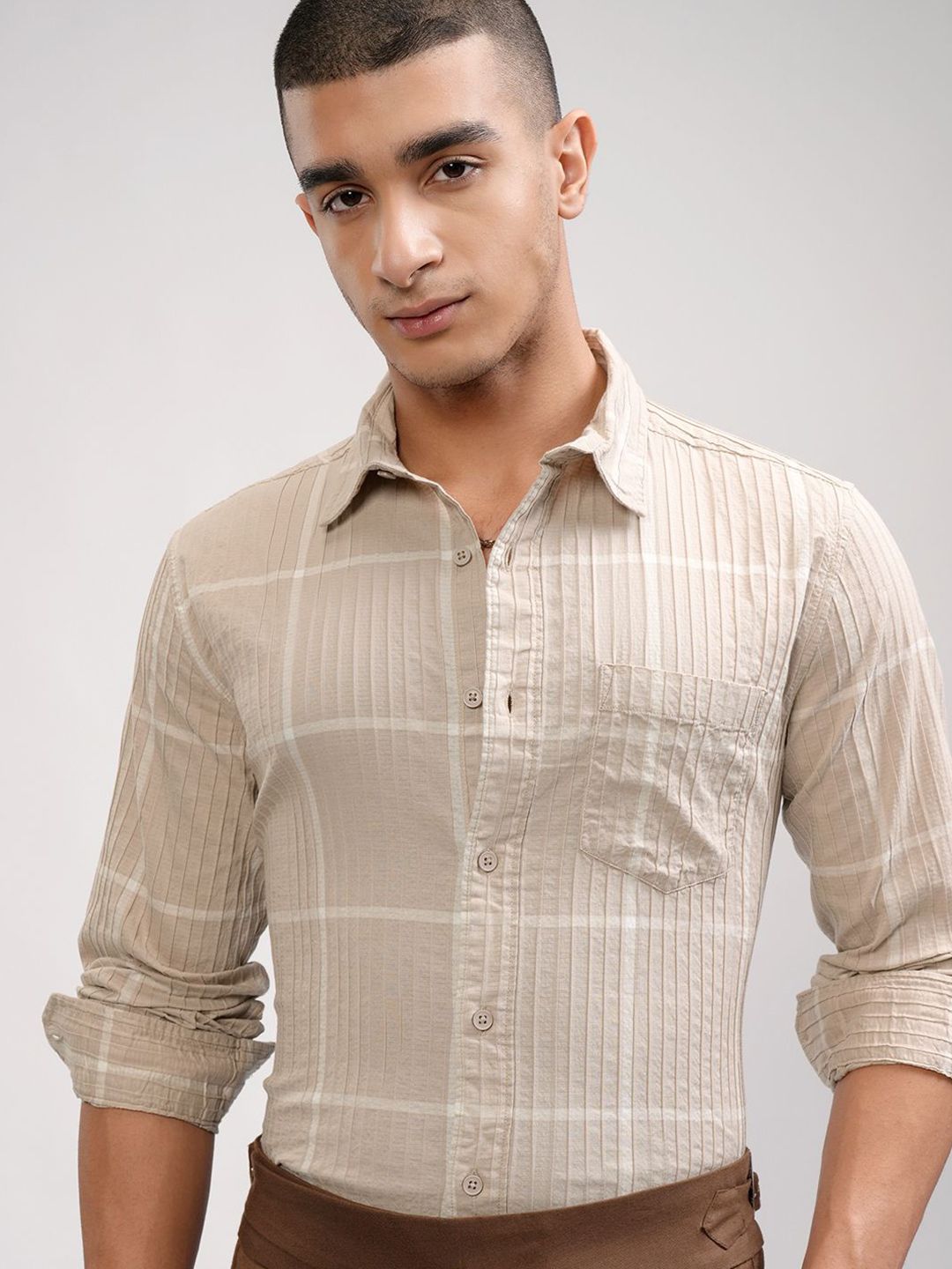 HIGHLANDER Men Slim Fit Spread Collar Vertical Striped Cotton Casual Shirt-picture-24