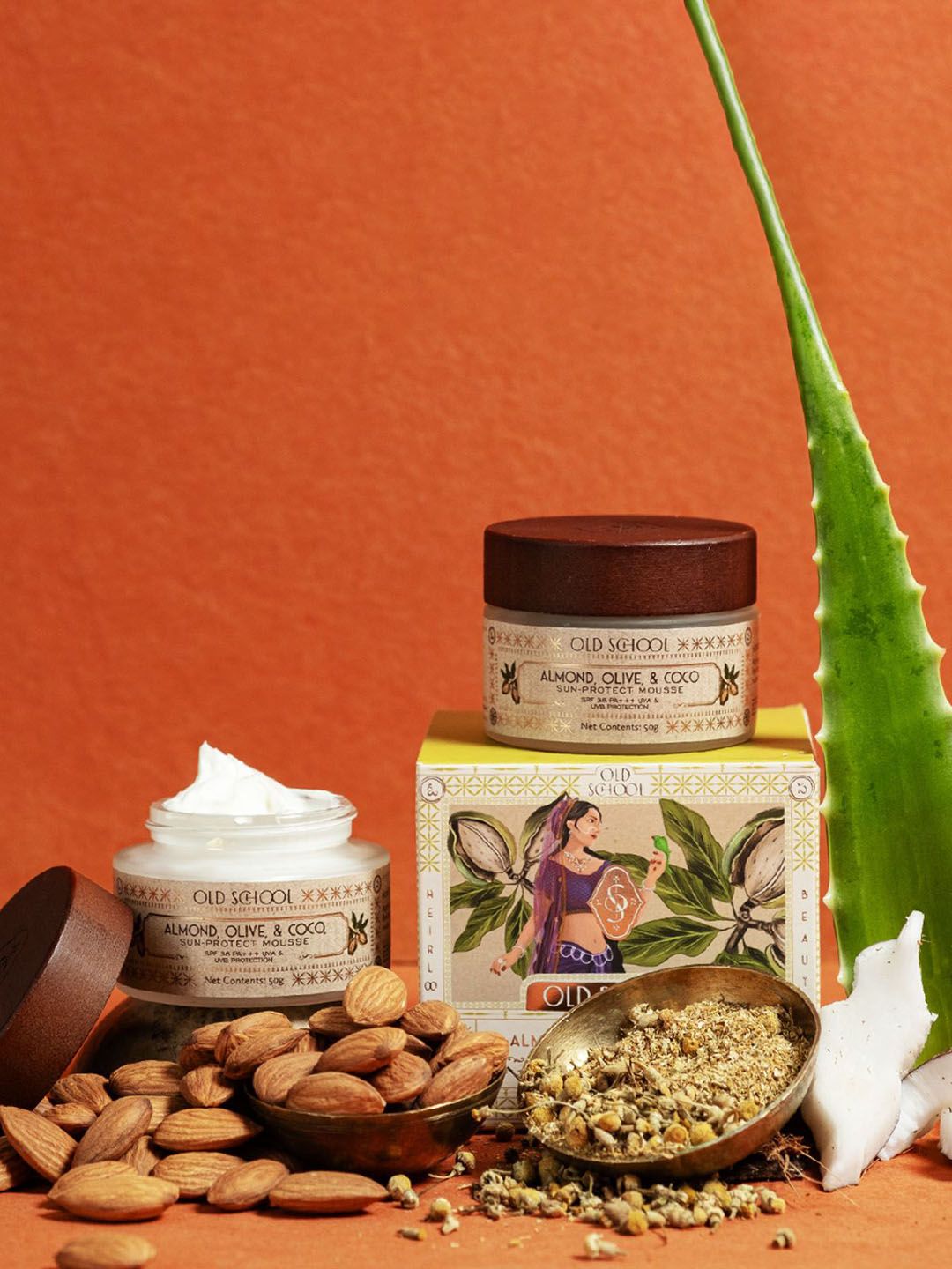 Old School Almond, Olive, & Coco Sun-Protect Mousse SPF 36 PA+++ - 50 g-picture-20