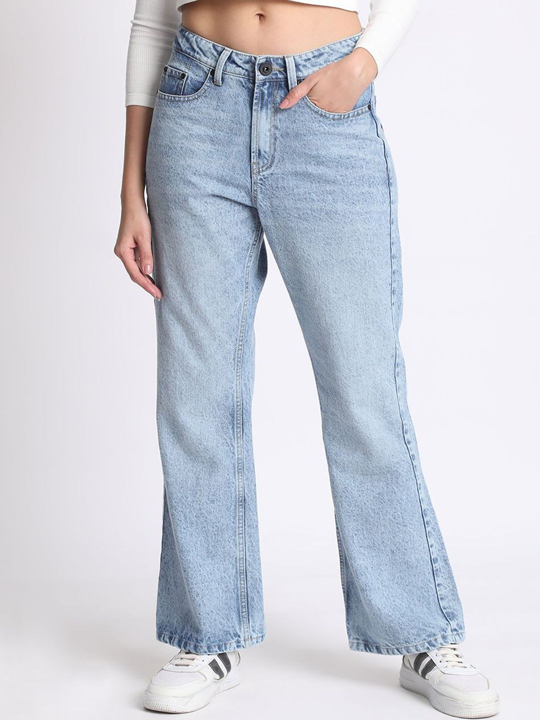 The Roadster Lifestyle Co Women Pure Cotton Light Fade Bootcut Jeans-picture-34