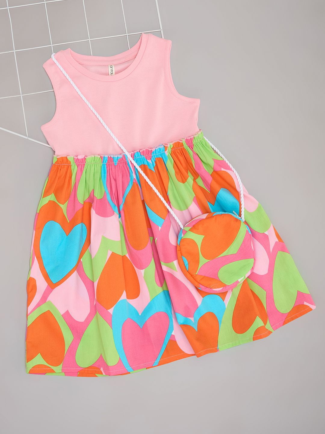 Pantaloons Junior Girls Cotton Sleeveless Printed Fit & Flare Dress With Purse-picture-58