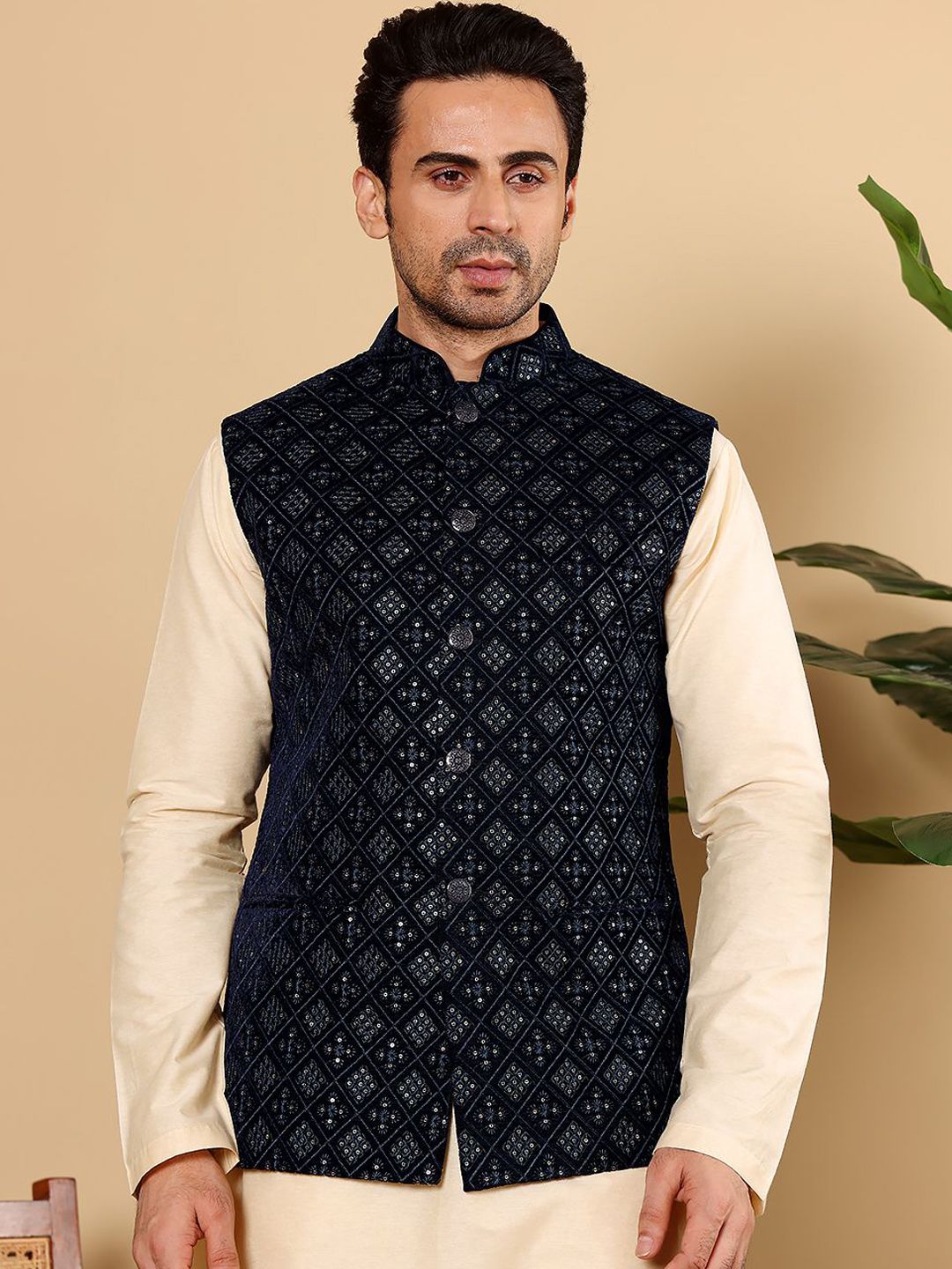 MULTI SHADES Men Embroidered WovenNehru Jackets-picture-20