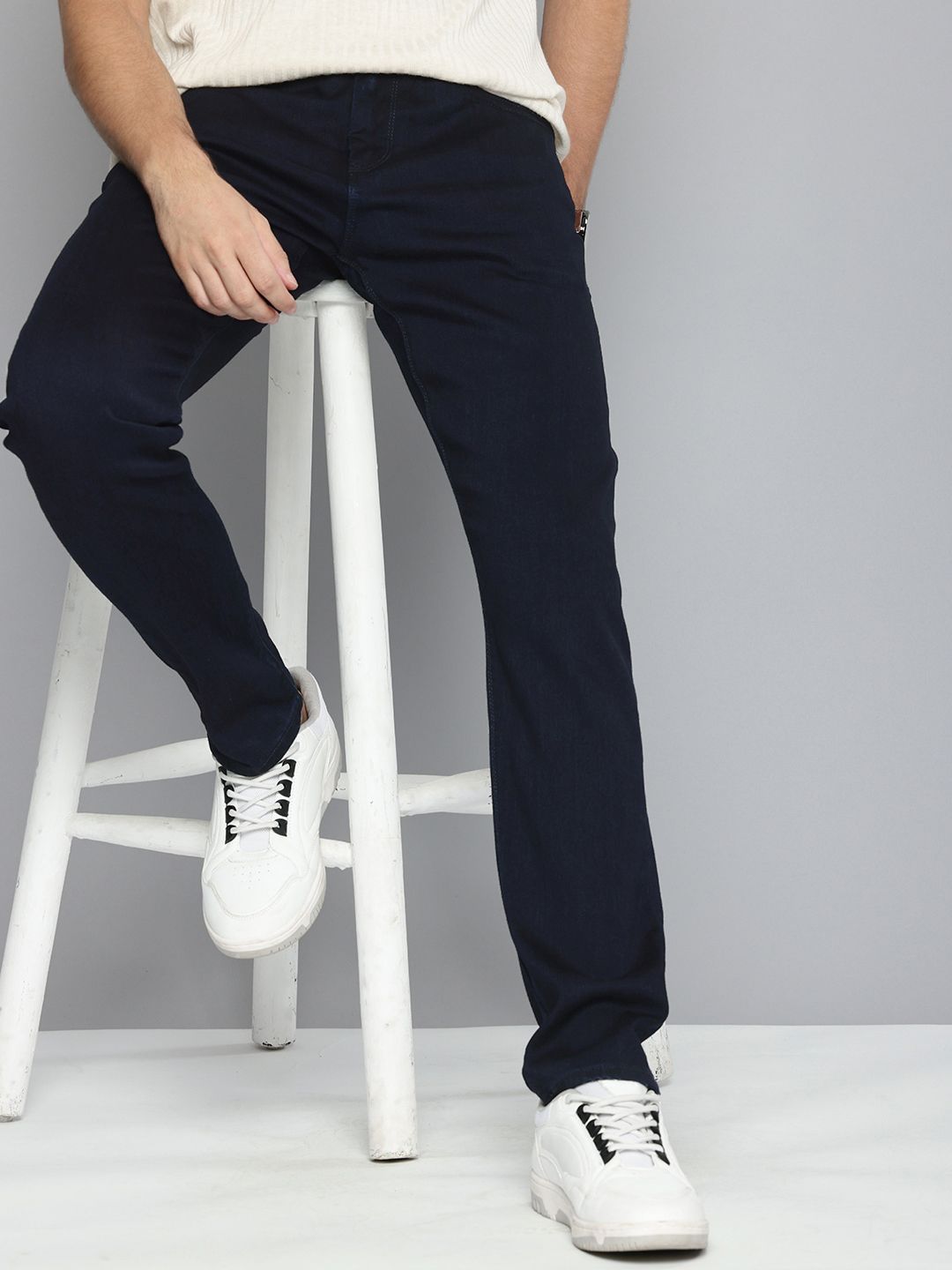 Levis Men 512 Slim Tapered Fit Stretchable Jeans-image-4
