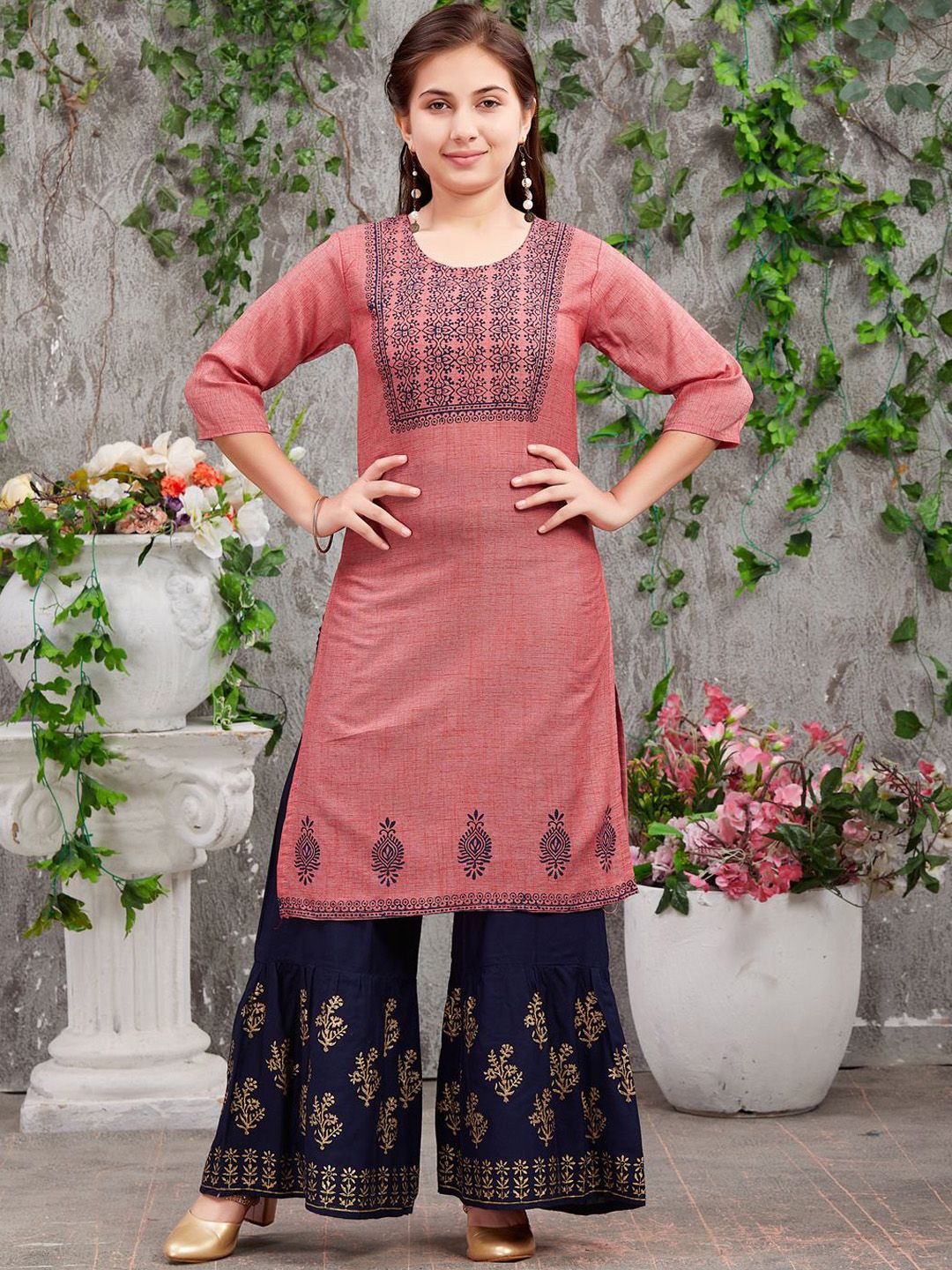 Sangria Girls Brown Brown Floral Printed Round Neck Cotton Straight Kurta-picture-38