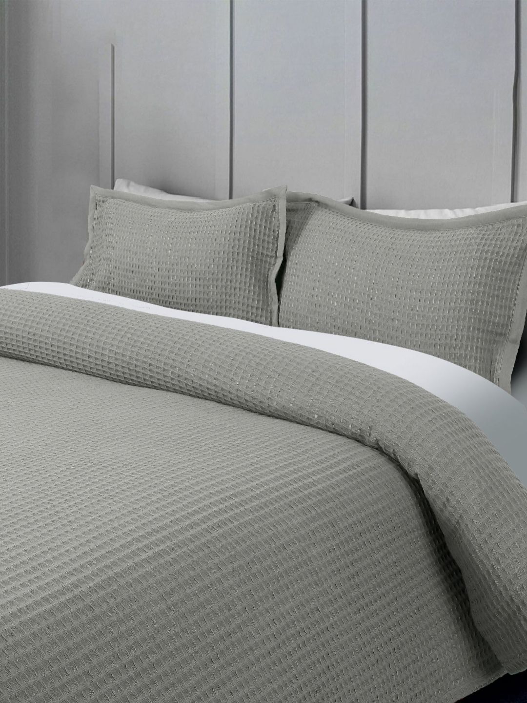 ROSARA HOME Grey Waffle 120 TC Cotton Double Queen Bed Cover With 2 Pillow Cover-image-5