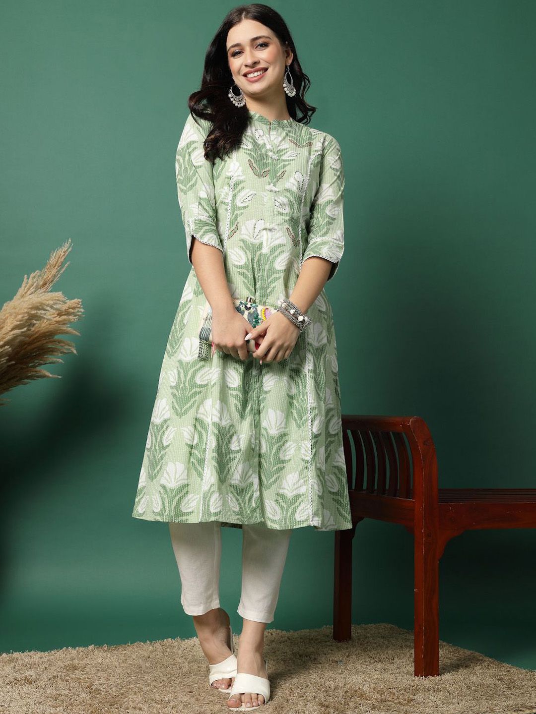 Sangria Floral Printed Pure Cotton Mandarin Collar Thread Work A-Line Kurta-picture-16