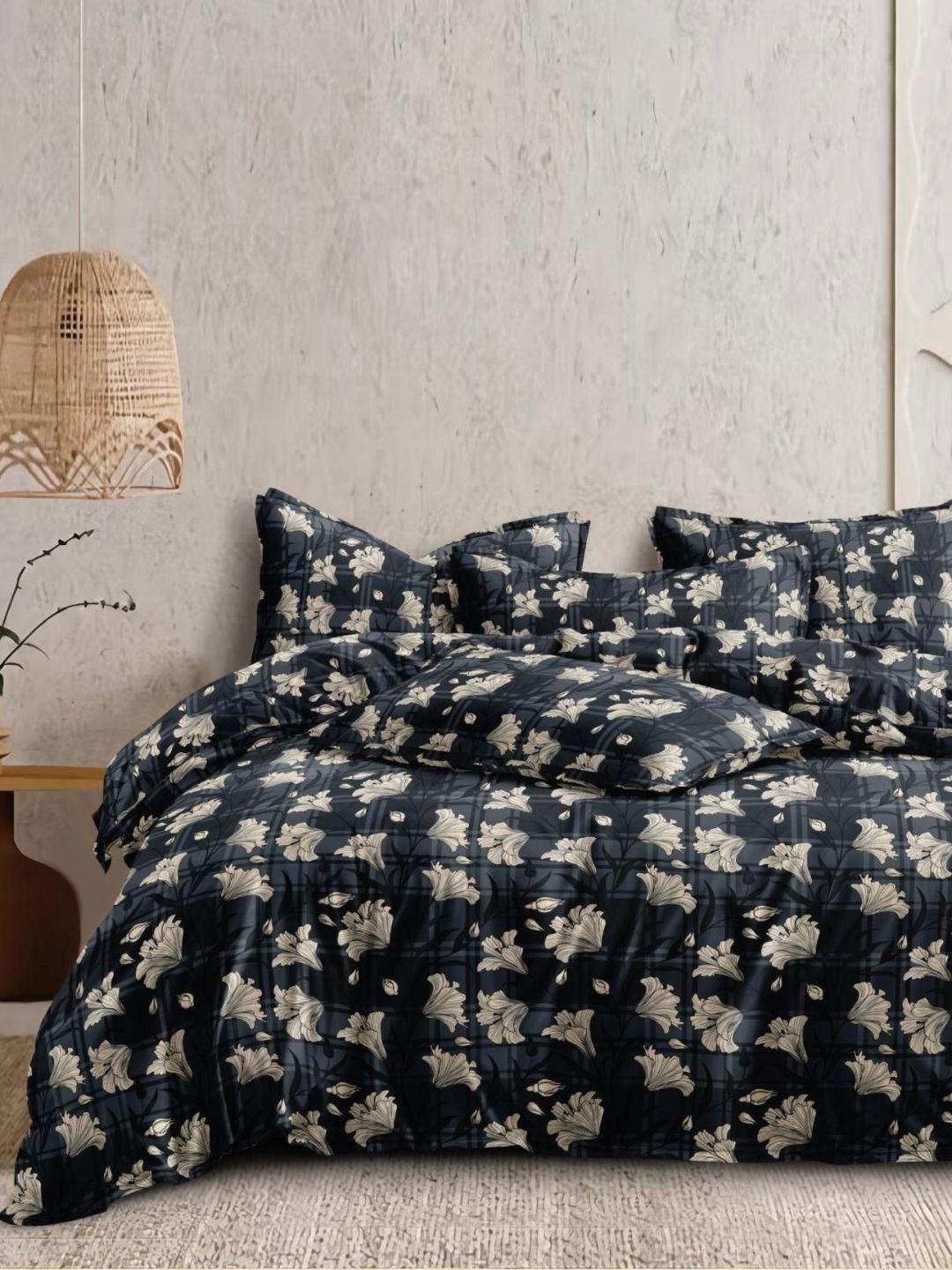 Banchmark Home Furnishings Blue & Beige Floral 200 TC King Bedsheet with 2 Pillow Covers-picture-14