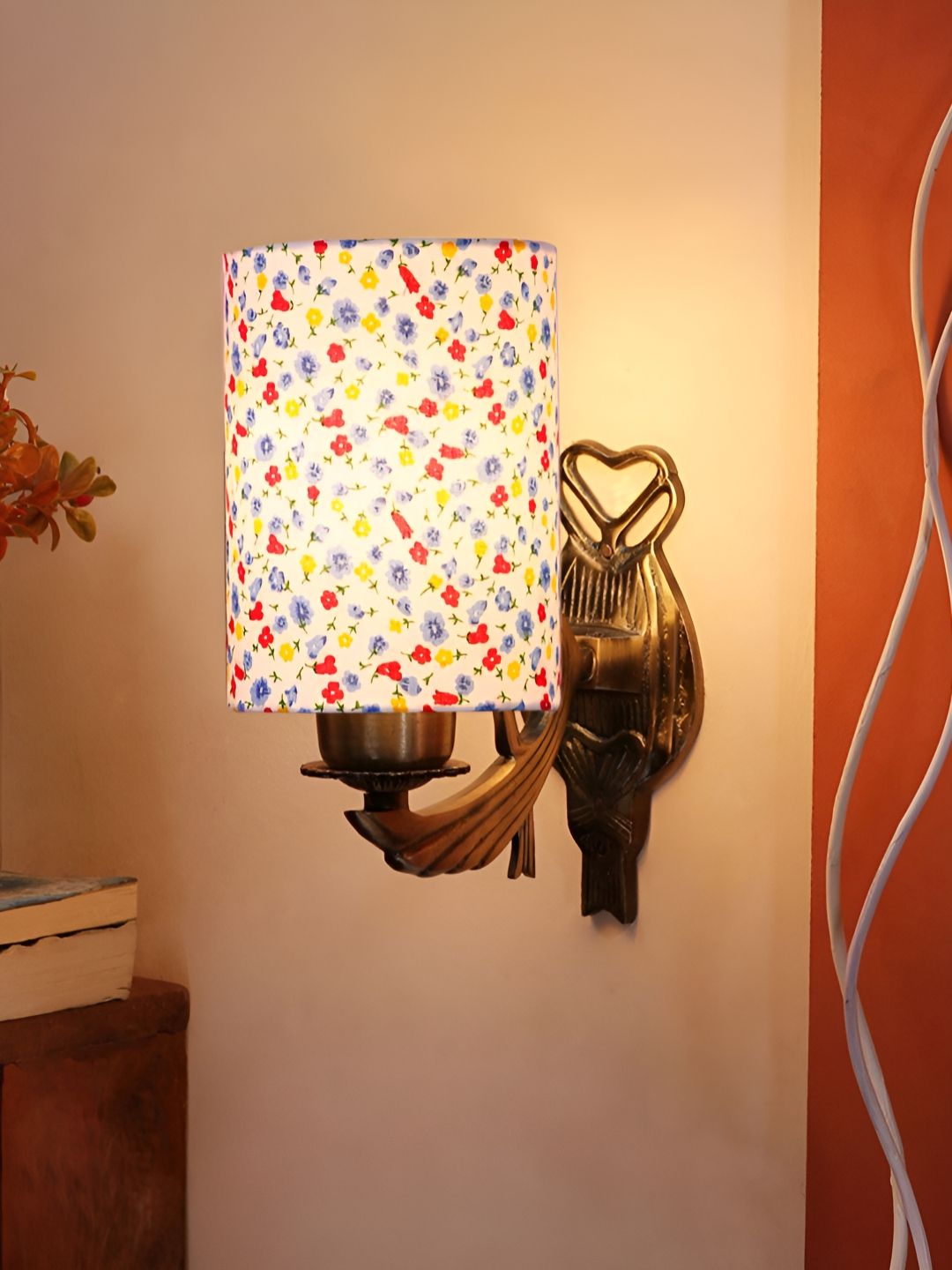 Aura White & Blue Printed Metal Traditional Cylinder Shaped Wall Lamp-picture-14