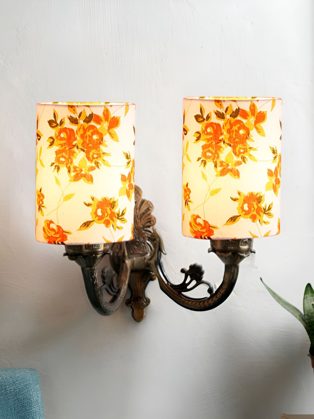 Aura White & Orange Printed Metal Traditional Abstract Shaped Shaped Wall Lamp-picture-37