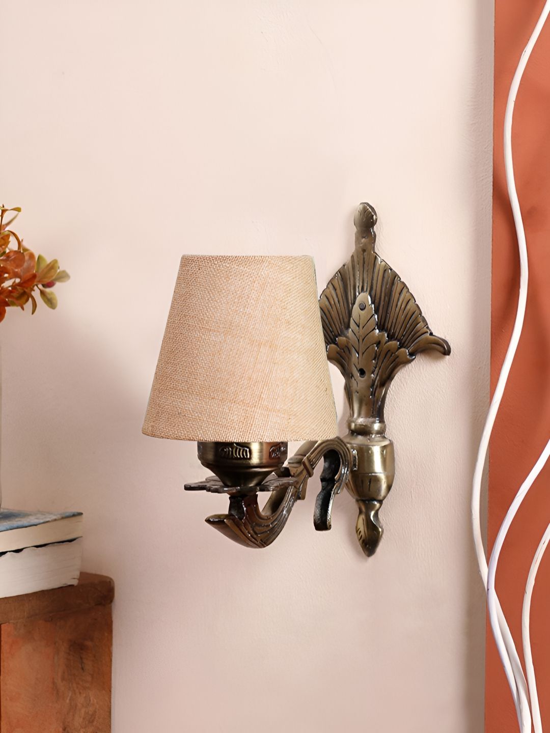 Aura Beige Metal Traditional Abstract Shaped Shaped Wall Lamp-picture-30