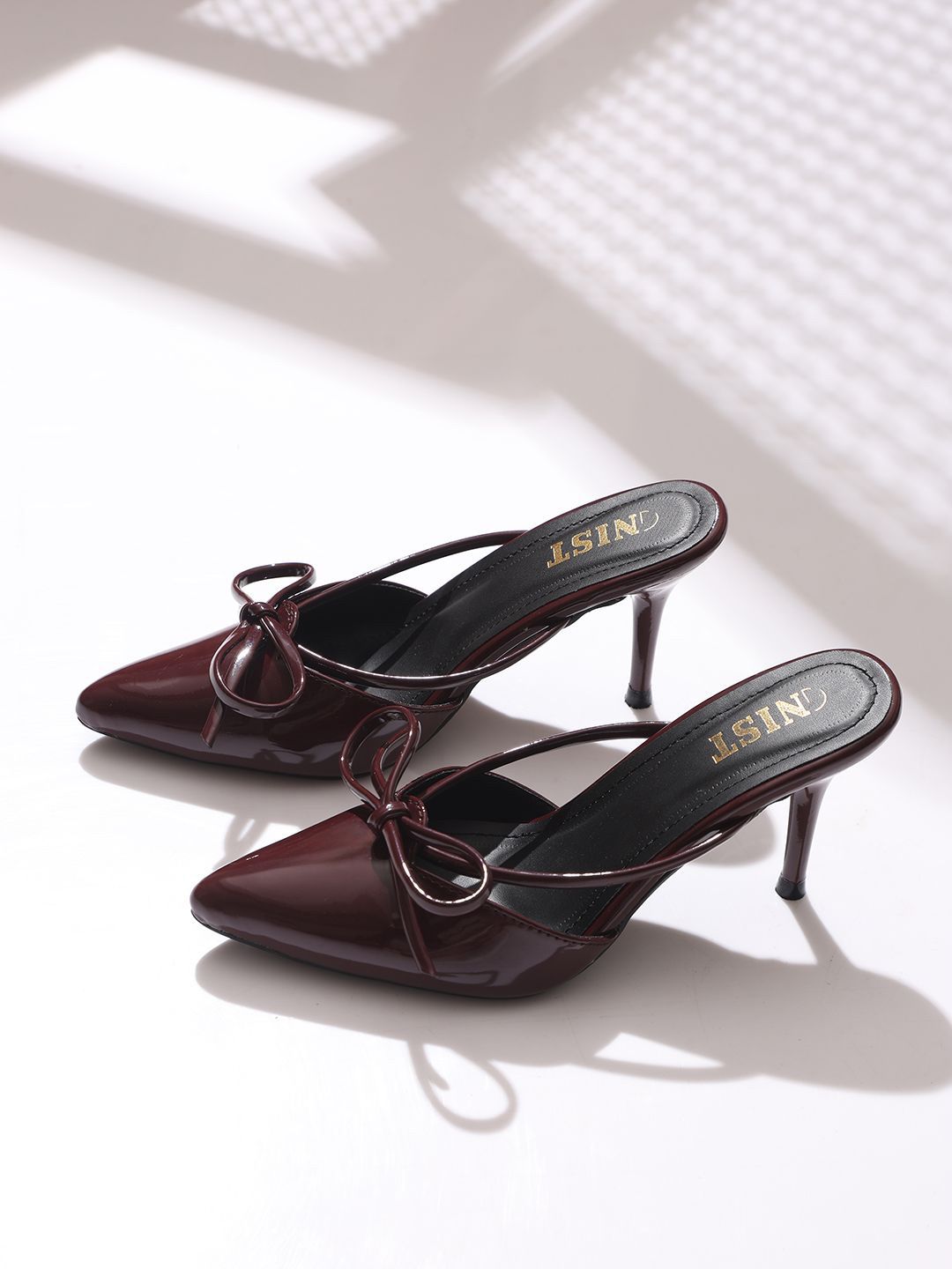 GNIST Stiletto Pumps with Bows