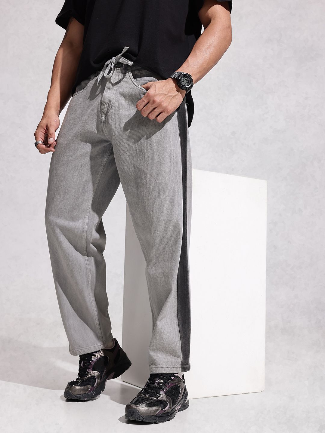 WROGN Men Pure Cotton Loose Fit Jeans-picture-14