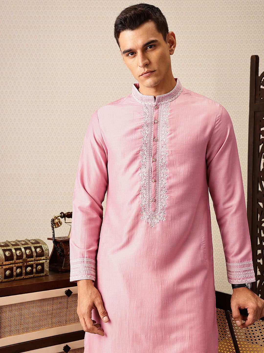 House of Pataudi Floral Yoke Design Sequinned Floral Jashn Kurta-picture-10