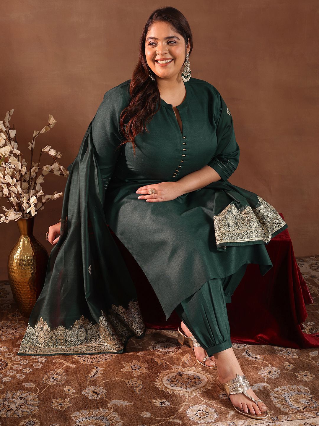 EXTRA LOVE BY LIBAS Plus Size Mandarin Collar Straight Kurta With Salwar And Dupatta
