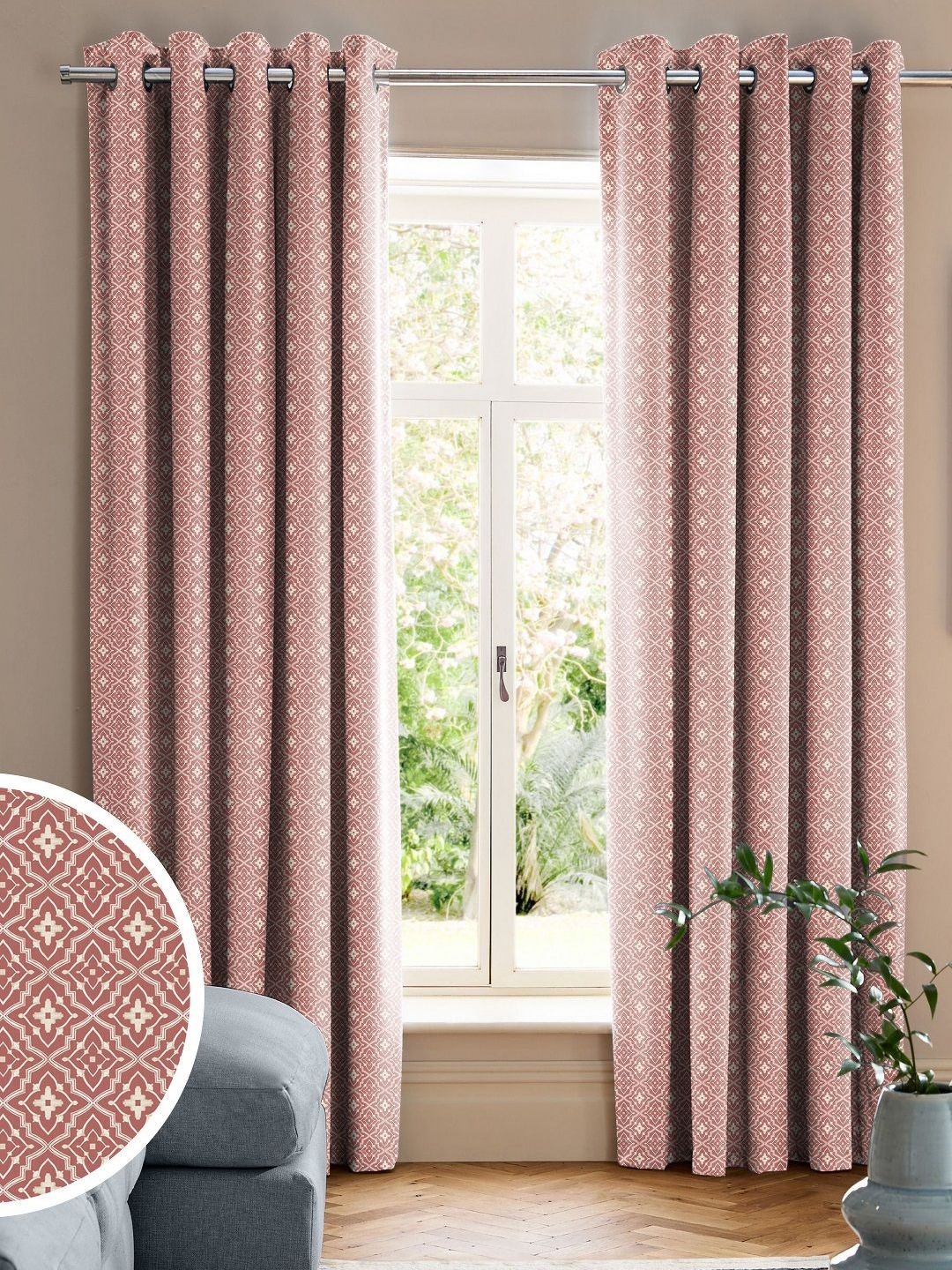 CASABLEU Coral Set of 2 Geometric Long Door Curtain-image-23