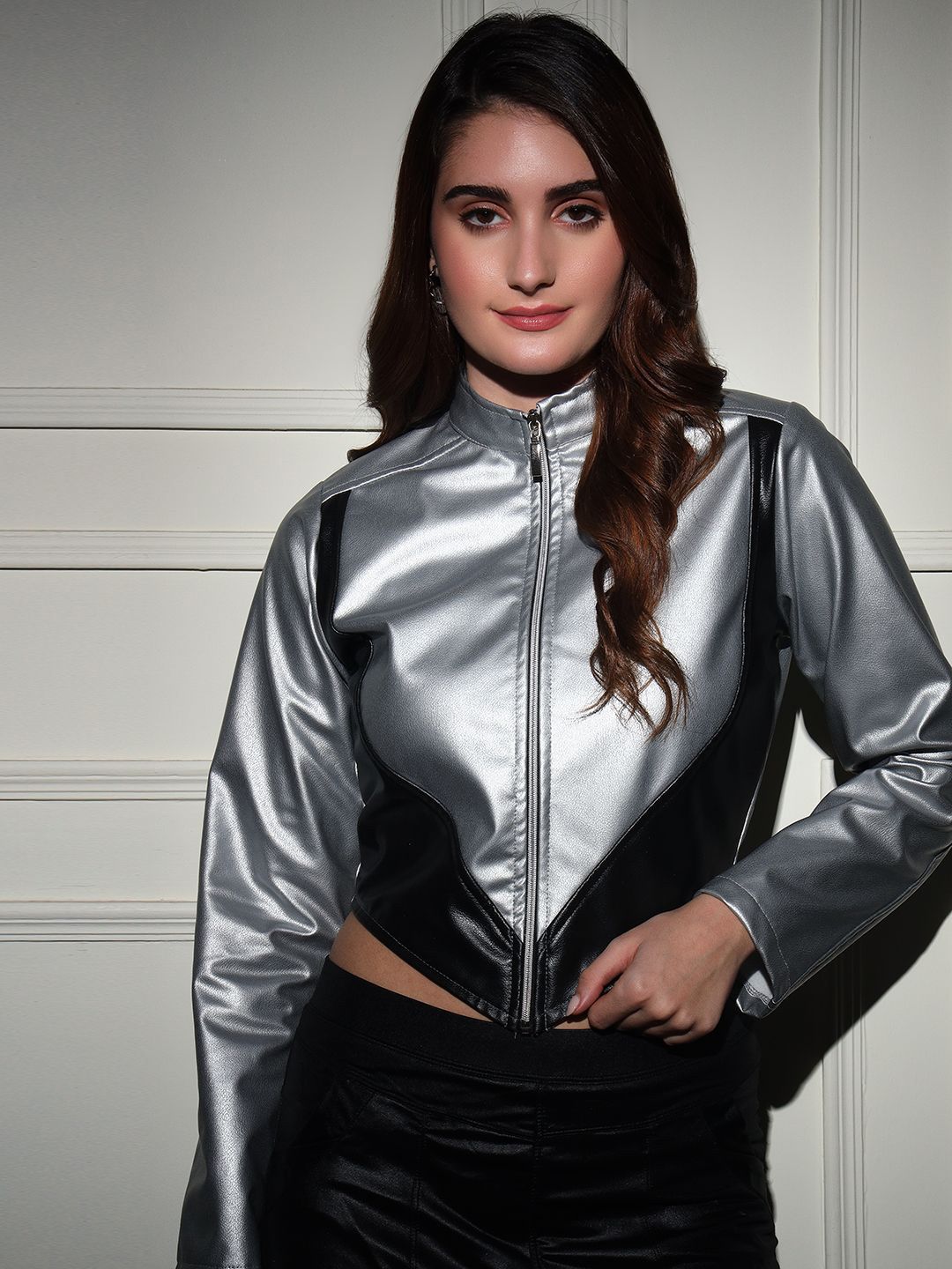 BAESD Women Mock Collar Colourblocked Casual Lightweight Leather Jacket