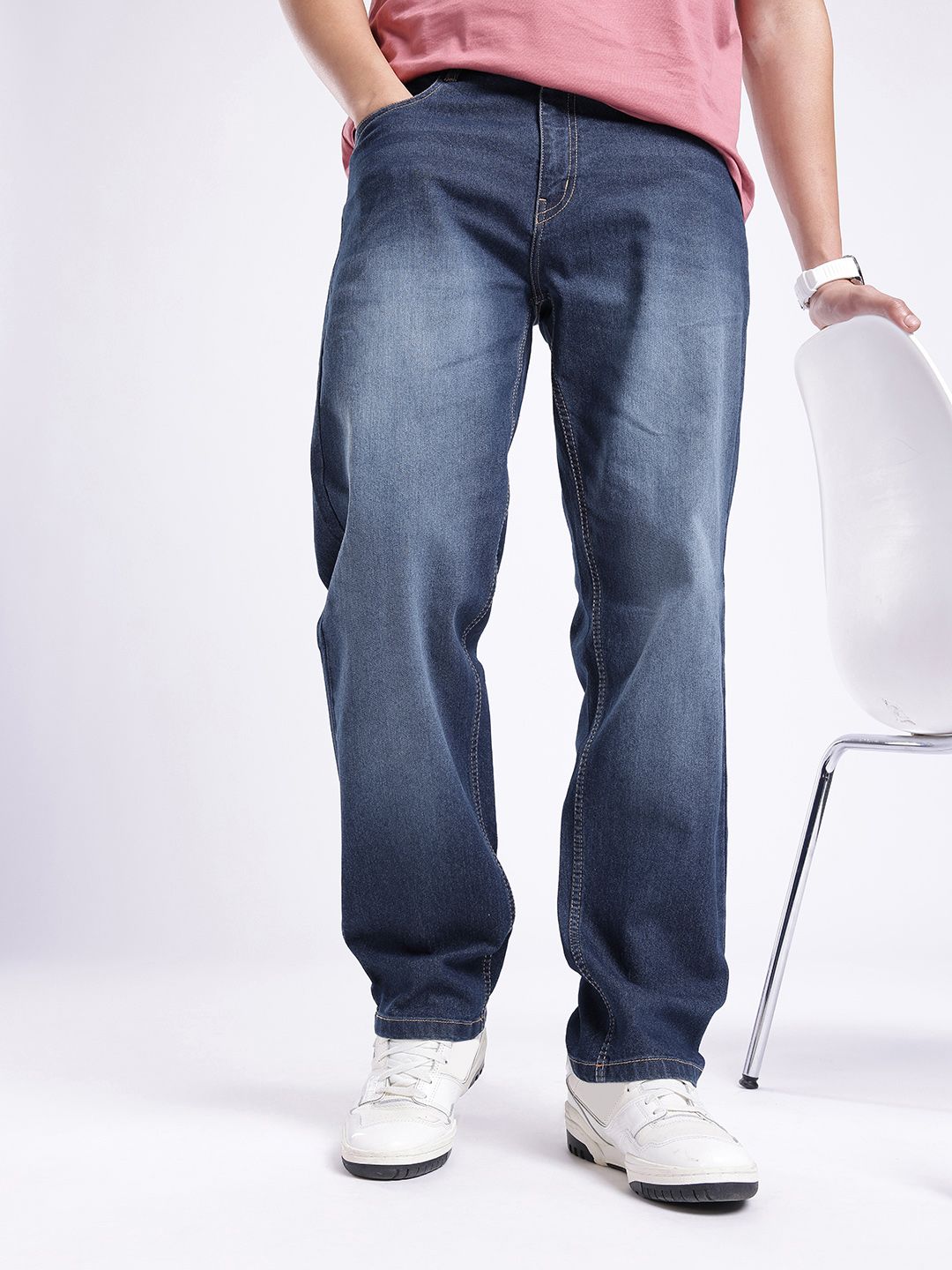 glitchez Men Relaxed Fit Light Fade Stretchable Jeans-picture-20