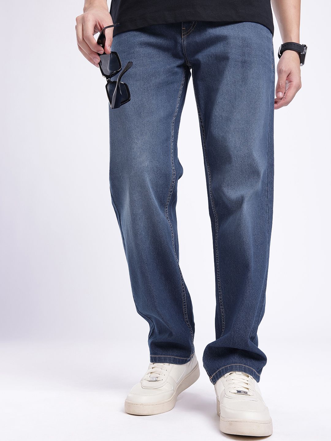 glitchez Men Relaxed Fit Light Fade Stretchable Jeans-picture-22