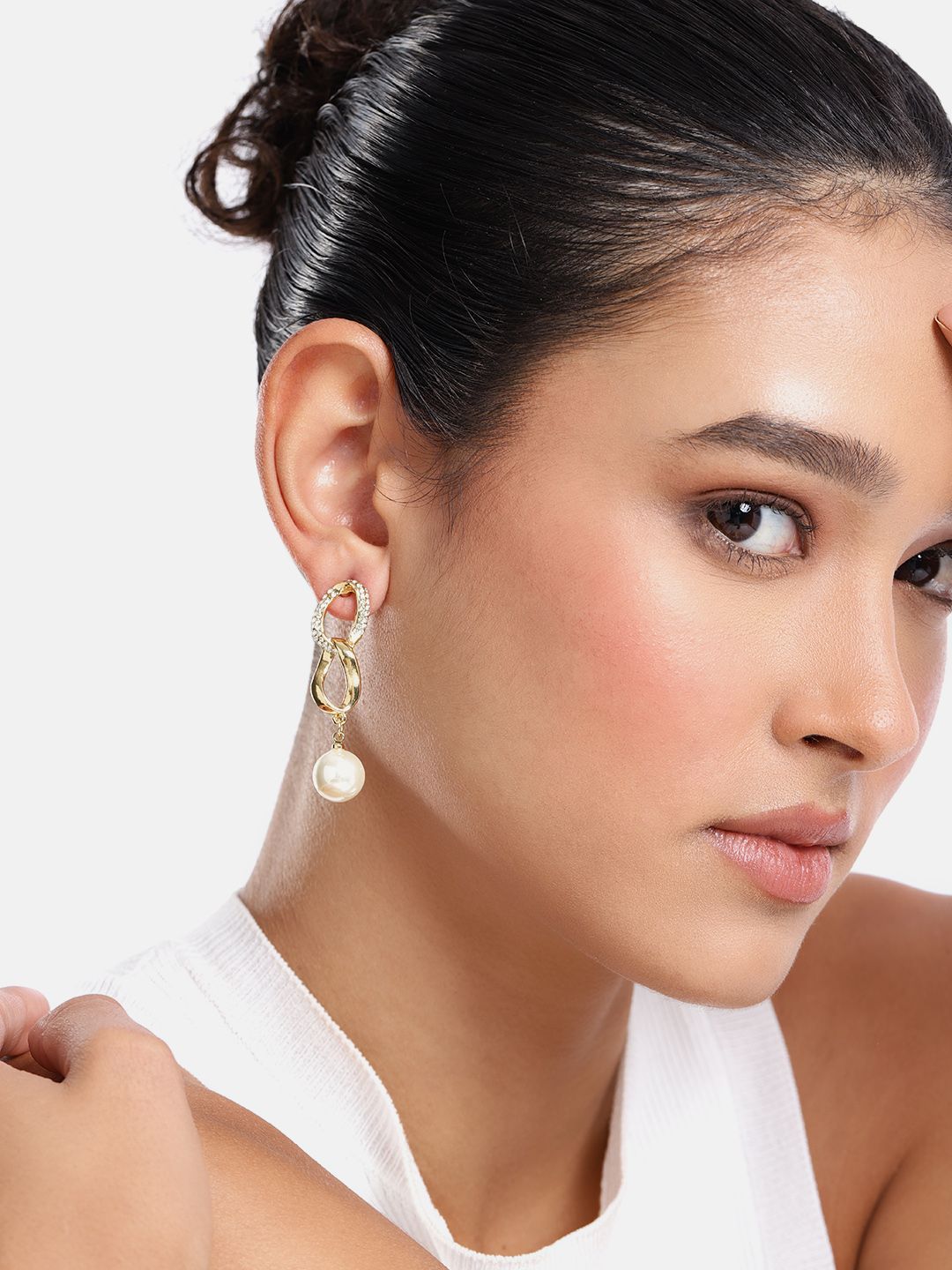 DressBerry Geometric Drop Earrings-picture-34