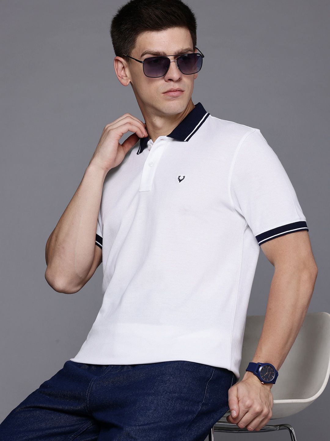 Allen Solly Men Contrast Collar T-shirt-picture-21