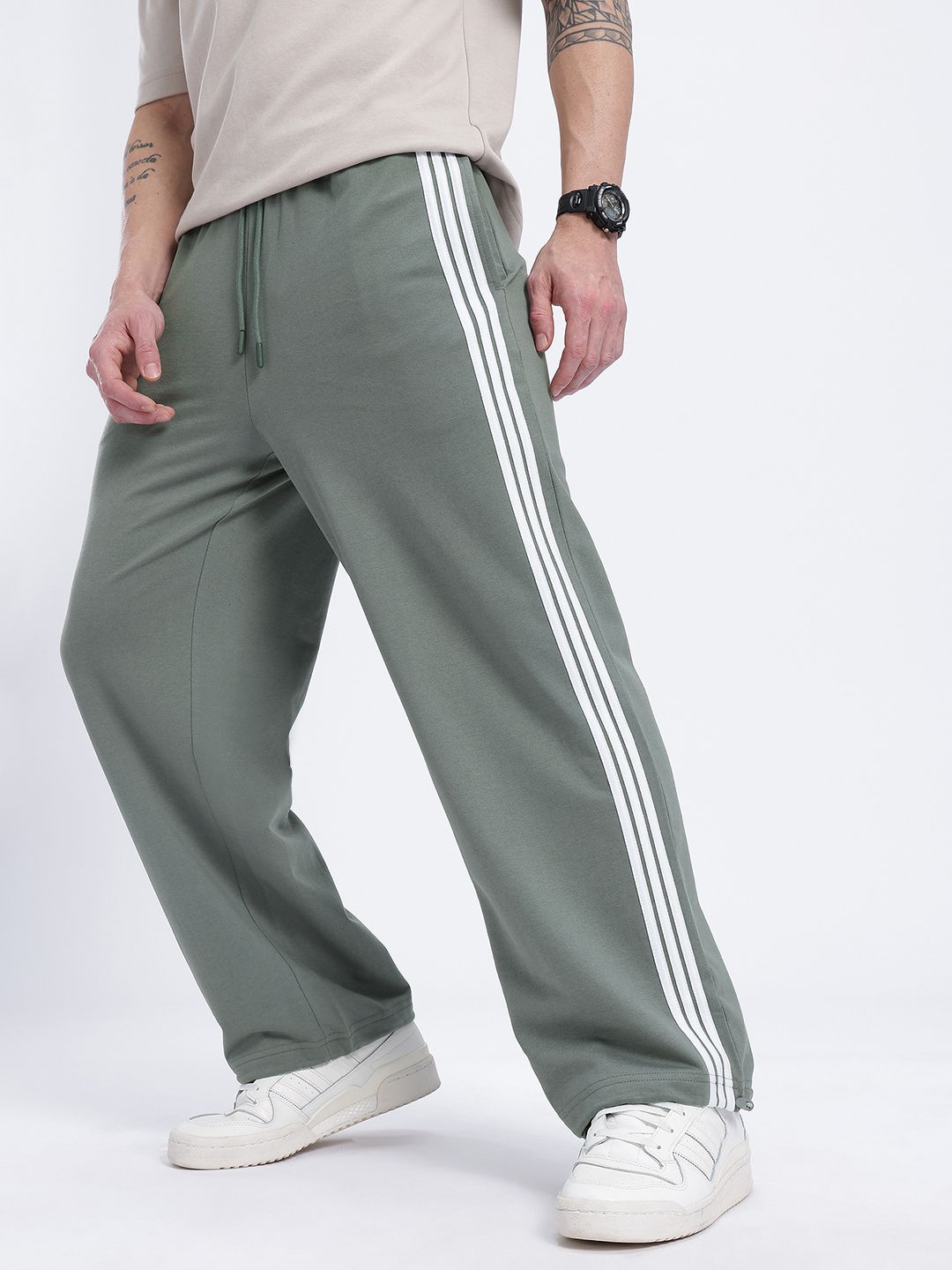glitchez Men Side Striped Mid-Rise Baggy Fit Track Pants-picture-38