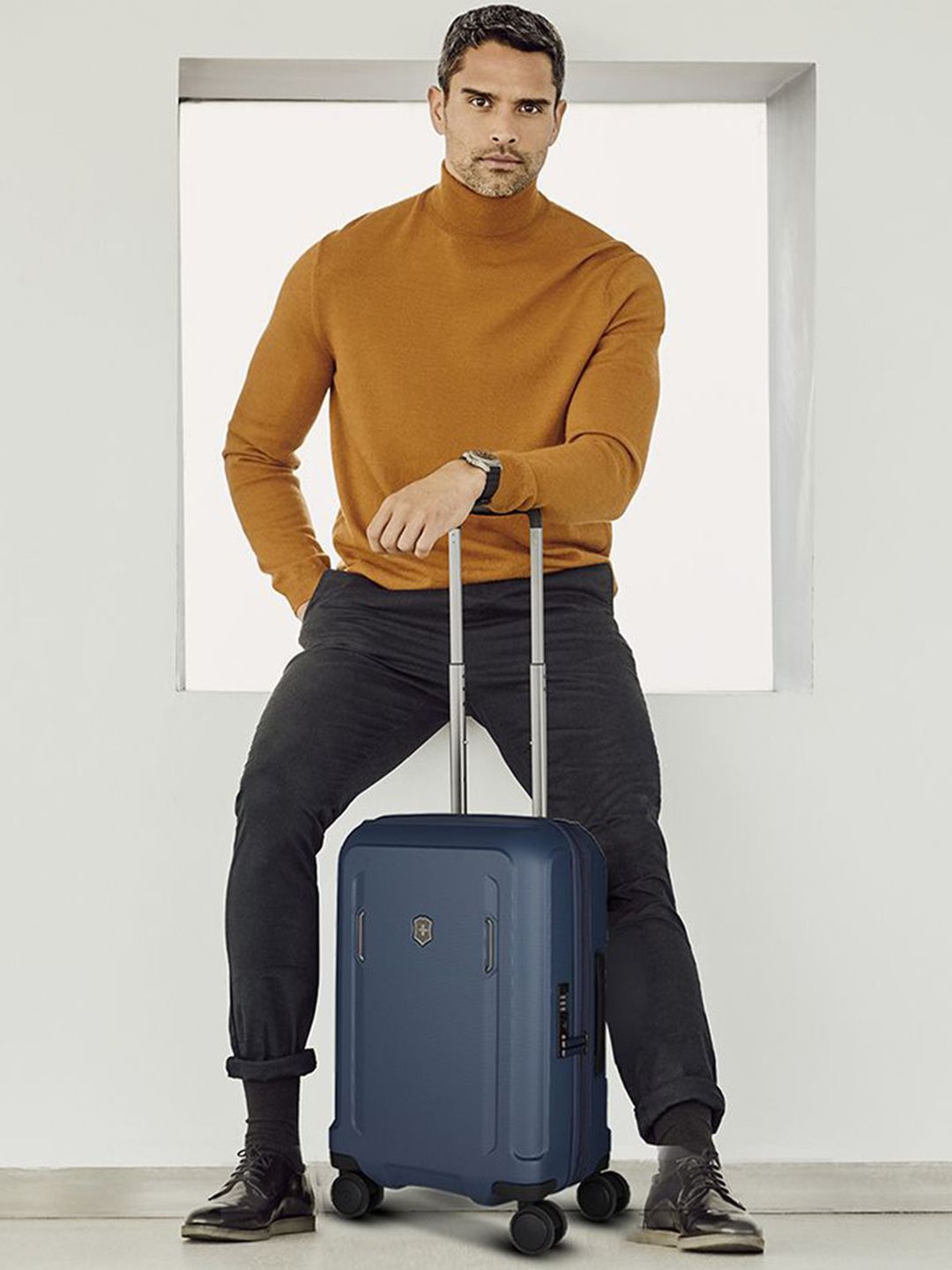 Victorinox Werks Traveler Hardside Freq Flyer Carry-On Trolley Bag 20"-picture-17