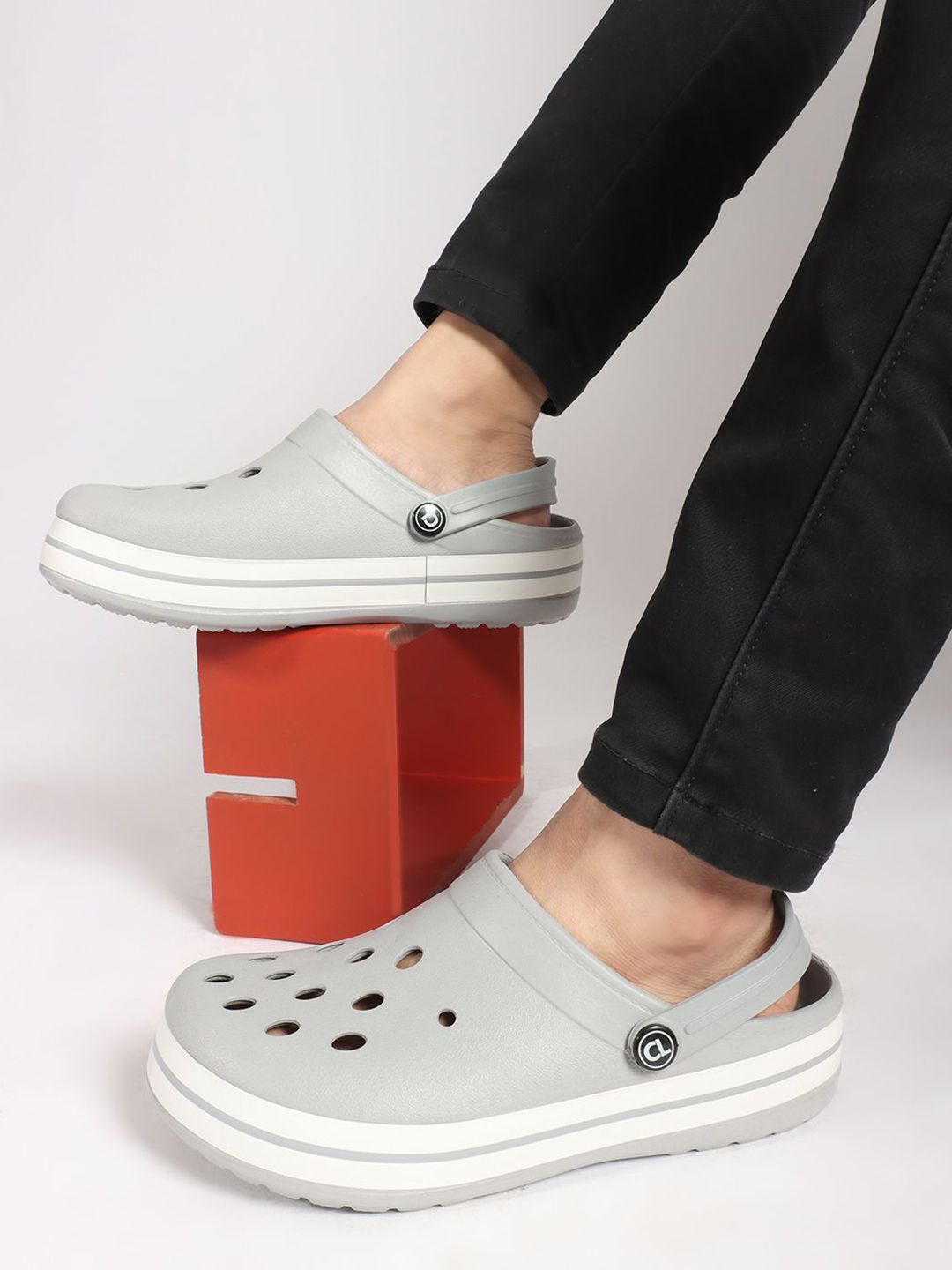 Carlton London Men Rubber Clogs-picture-31