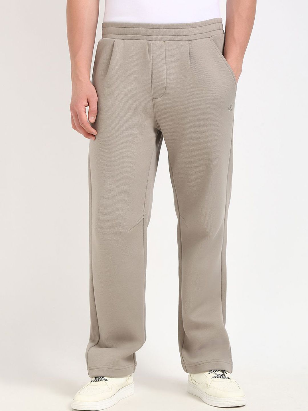 Calvin Klein Jeans Men Straight-Fit Mid-Rise Track Pants-picture-35