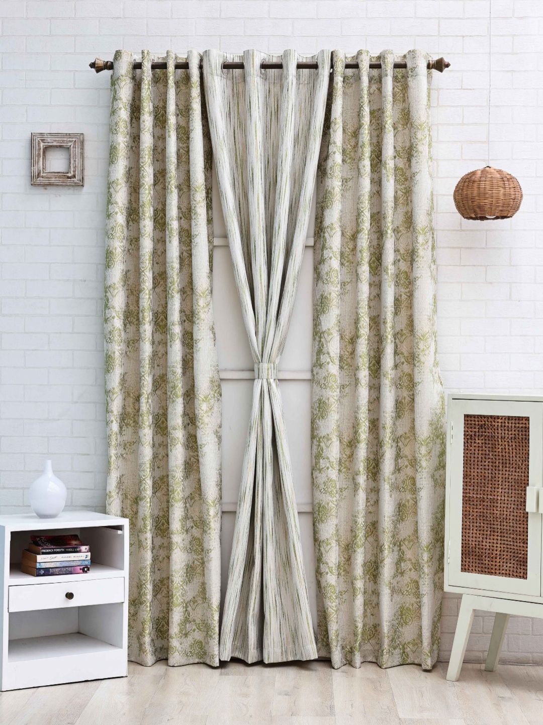 Ariana Green & Cream-Coloured Set of 3 Window Curtain-image-24