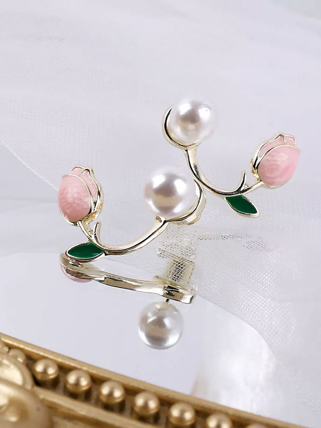 PolluxCraft Korean Gold-Plated Zircon Studded Contemporary Shaped Studs-picture-25