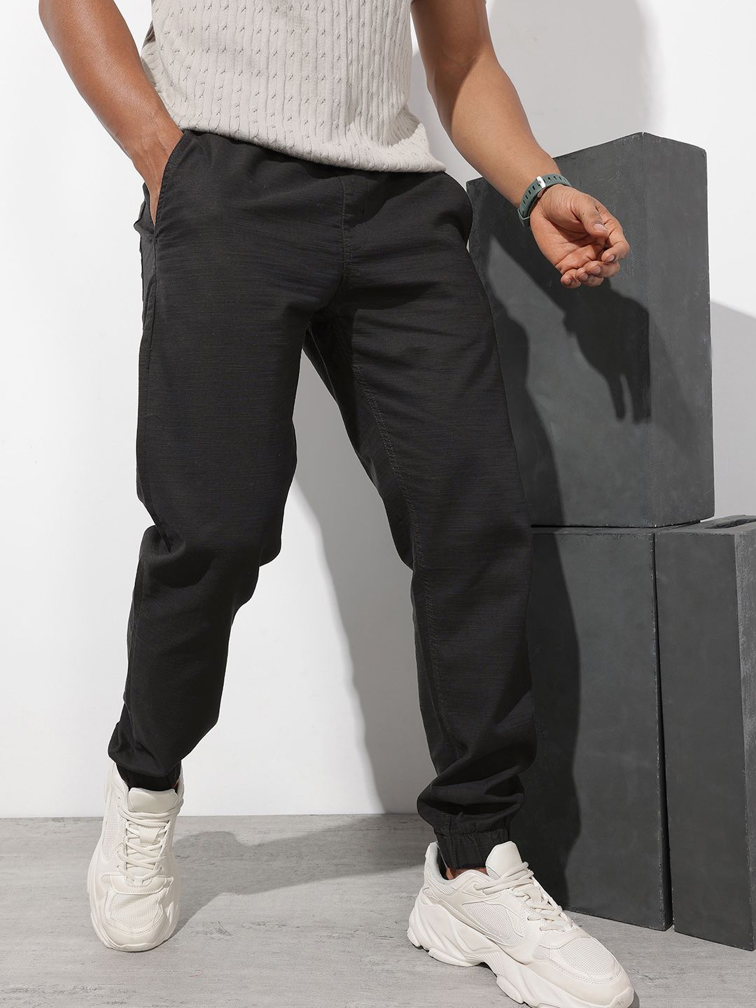 The Roadster Lifestyle Co. Solid Loose Fit Trousers-picture-22