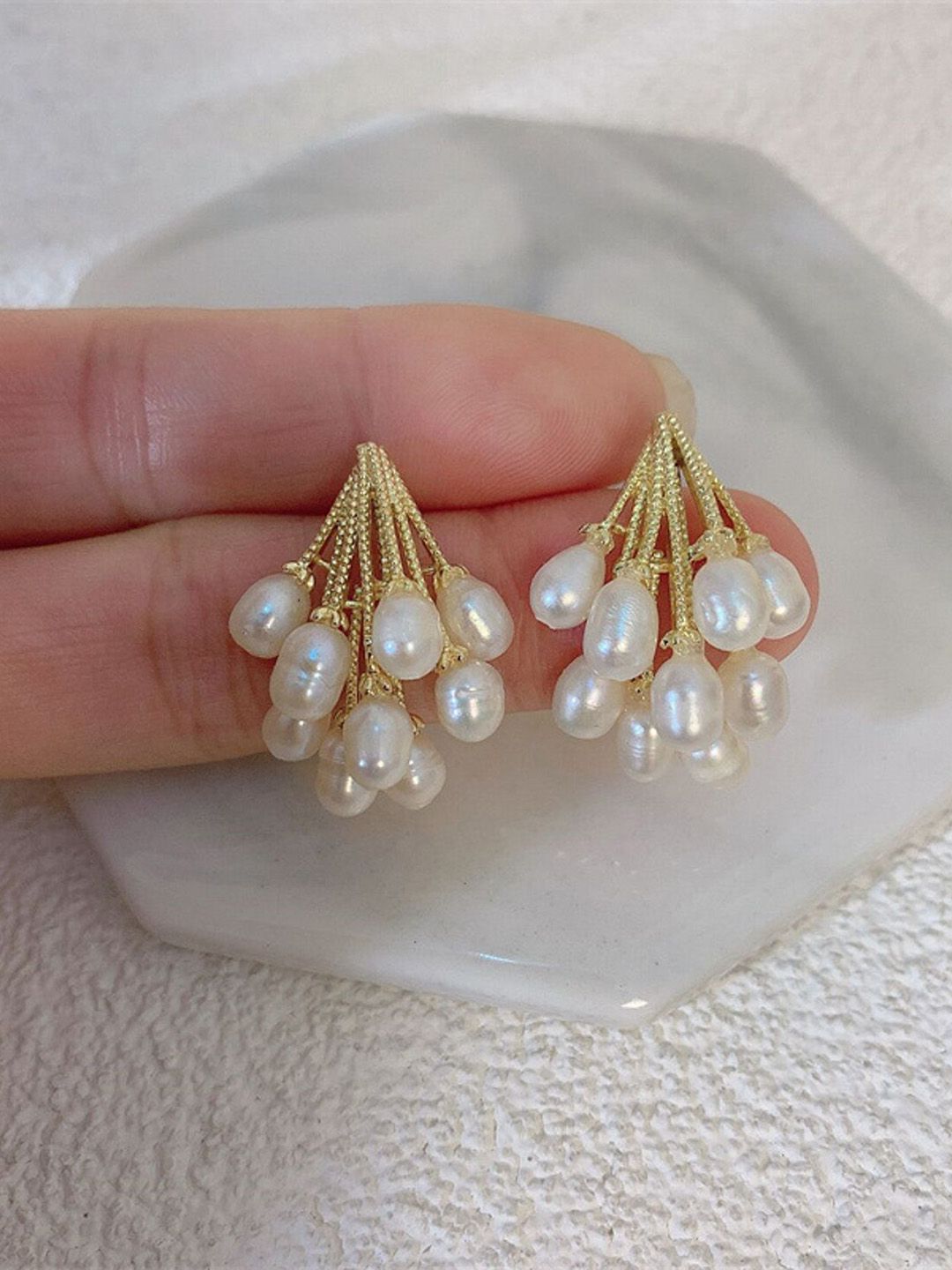 PolluxCraft Korean Gold-Plated Pearls Beaded Contemporary Shaped Drop Earrings-picture-13