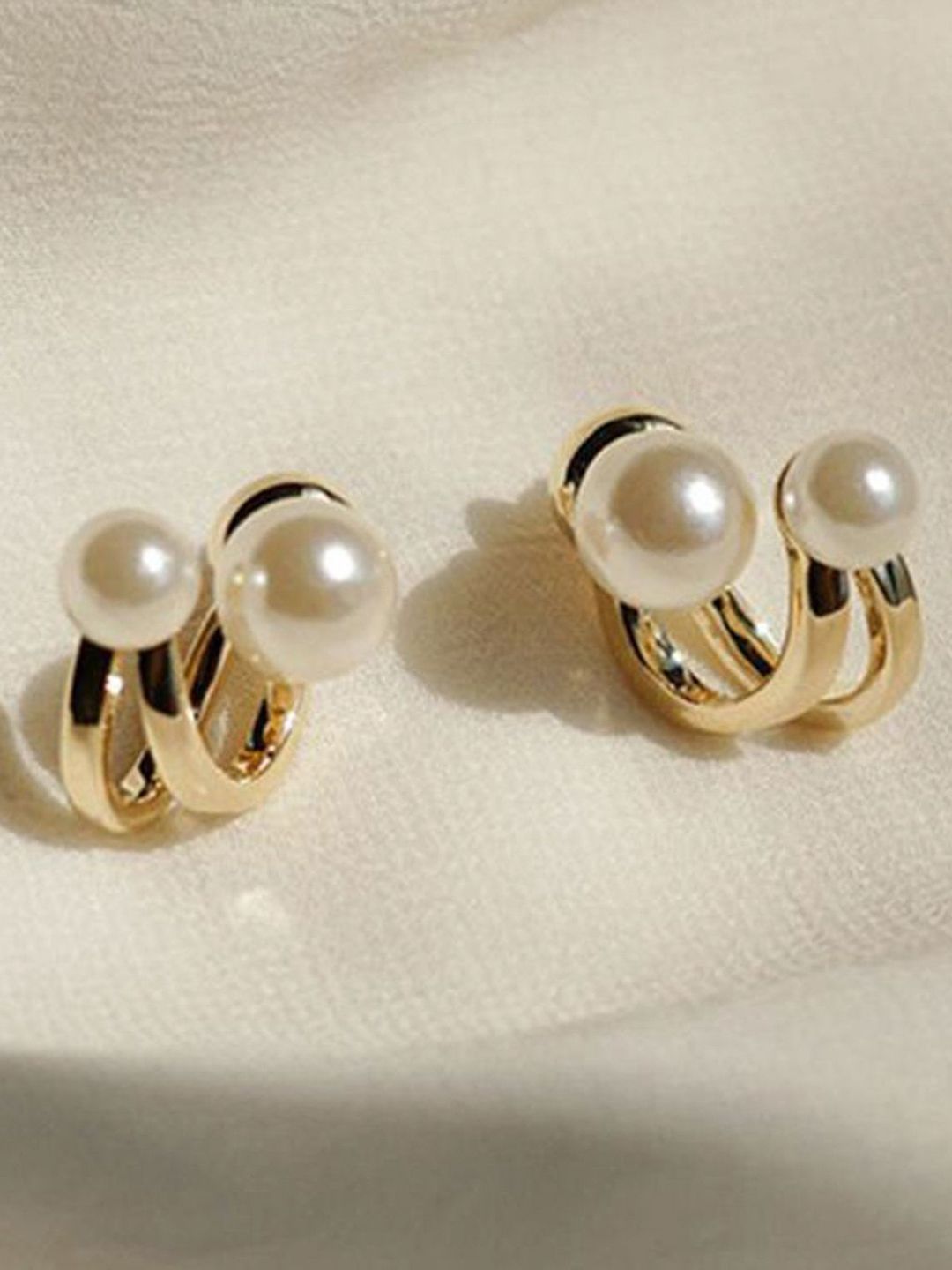 PolluxCraft Gold-Plated Korean PearlsZircon Studded Contemporary Shaped Studs-picture-30