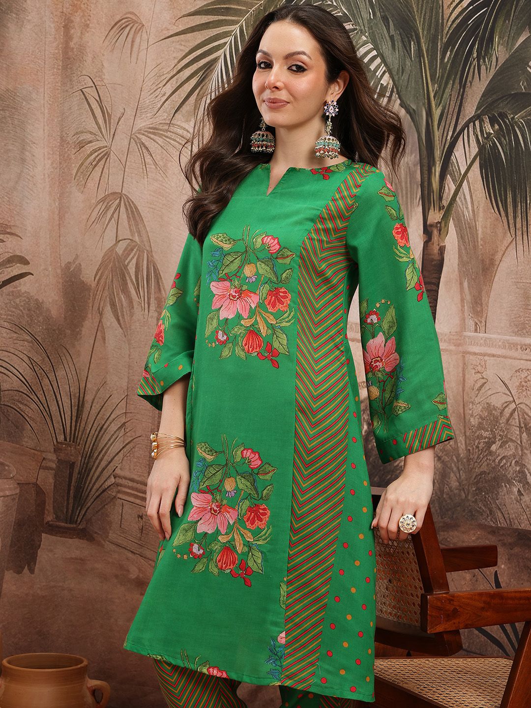 Sangria Floral Printed Regular Kurta With Trousers