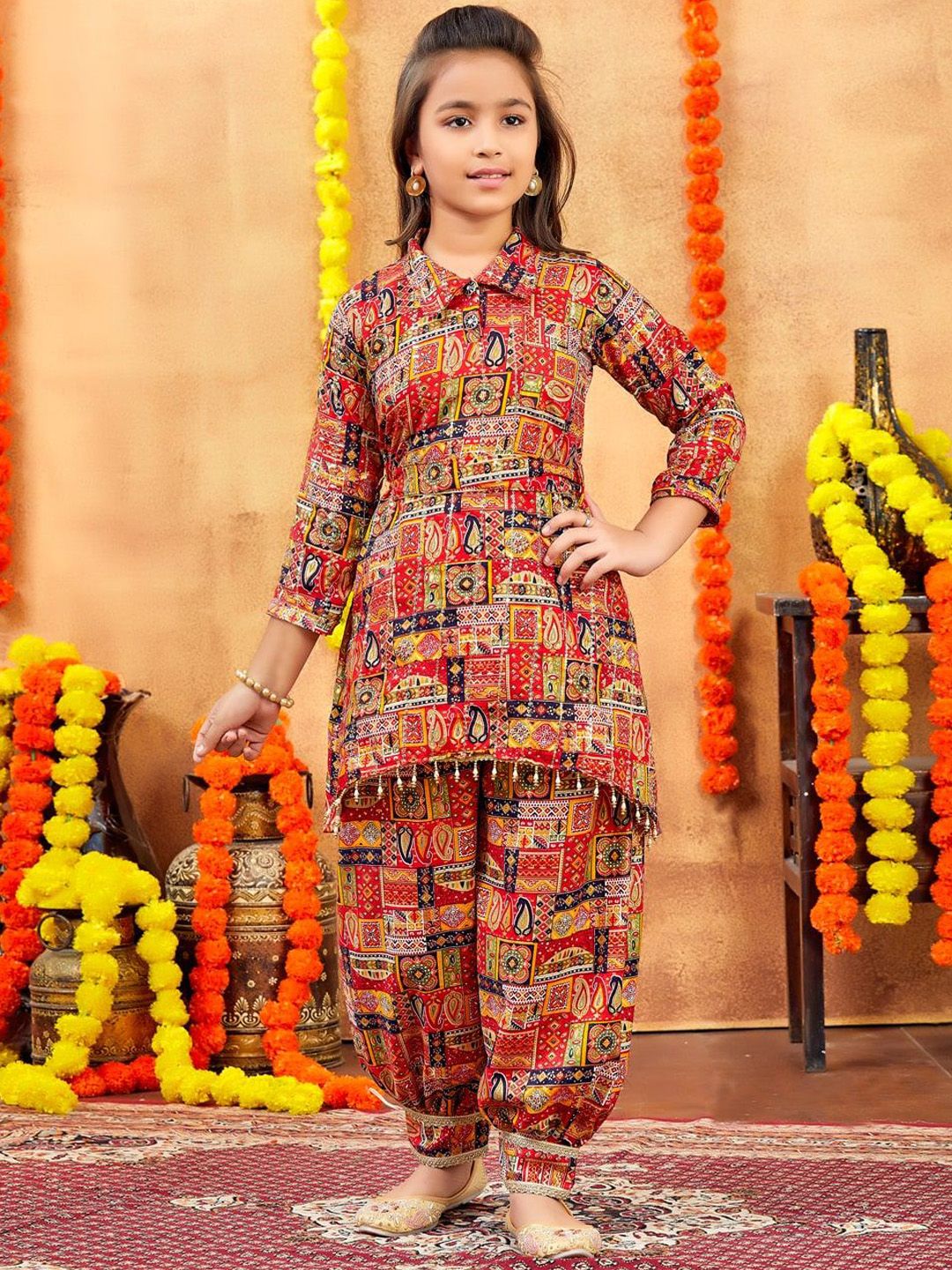 Sangria Girls Printed Pure Cotton Shirt Collar Neck Kurta Set