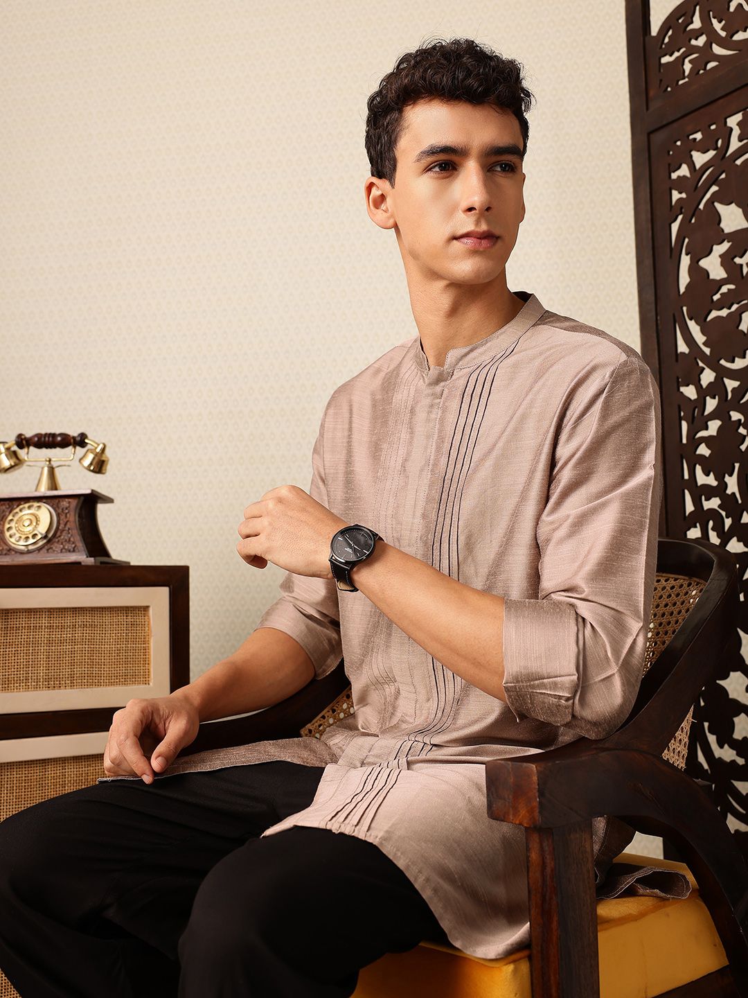 House of Pataudi Regular Mandarin Collar Jashn Kurta-picture-10