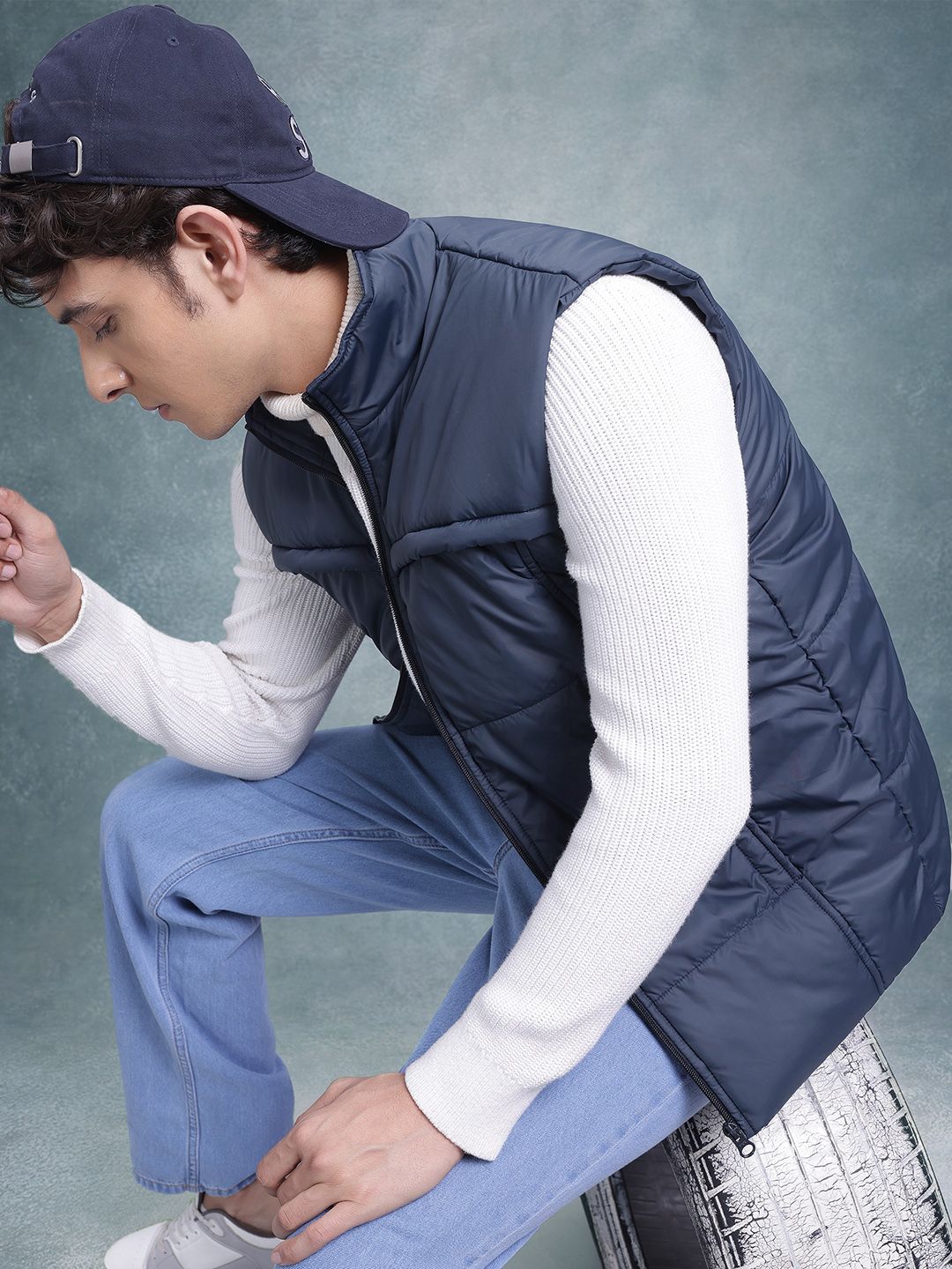 The Roadster Lifestyle Co. Lightweight Gilet Jacket-picture-25