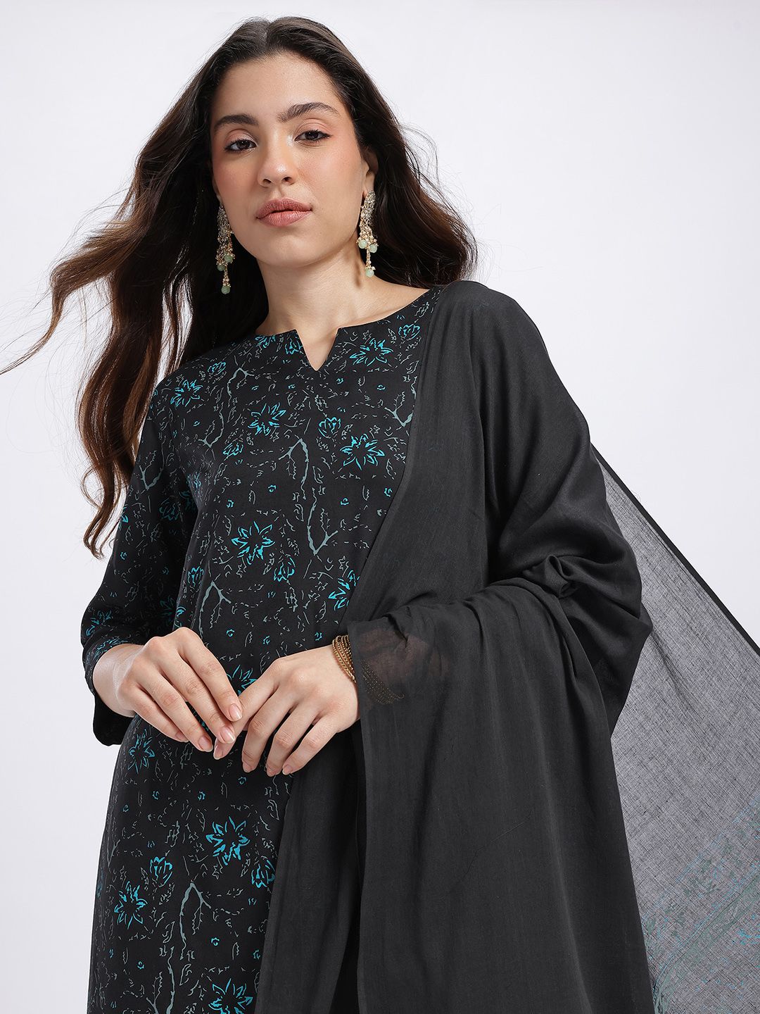HERE&NOW Floral Print Kurta with Trousers & Dupatta